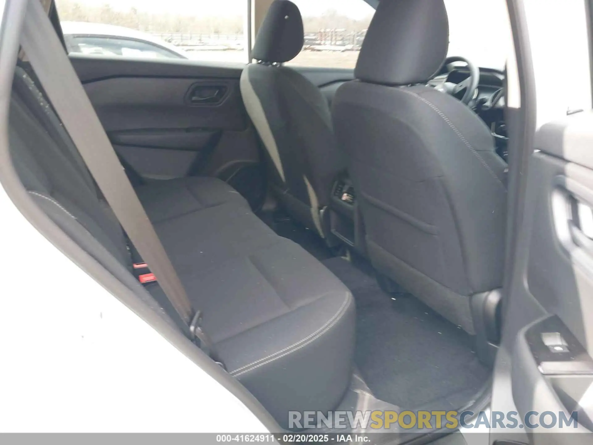 8 fotografías del automóvil dañado 5N1BT3AA3RC759578 NISSAN ROGUE 2024