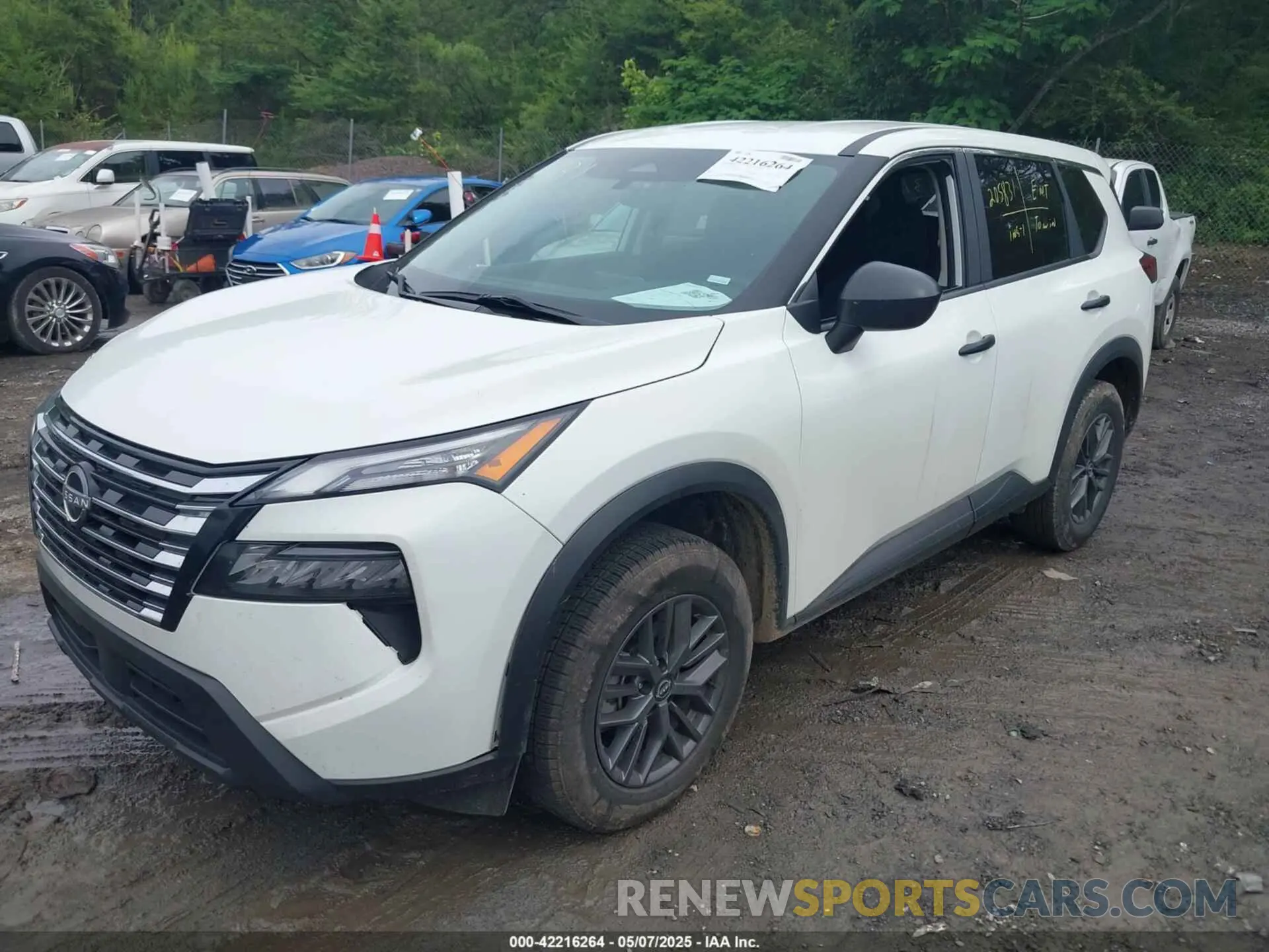 2 fotografías del automóvil dañado 5N1BT3AA4RC681960 NISSAN ROGUE 2024