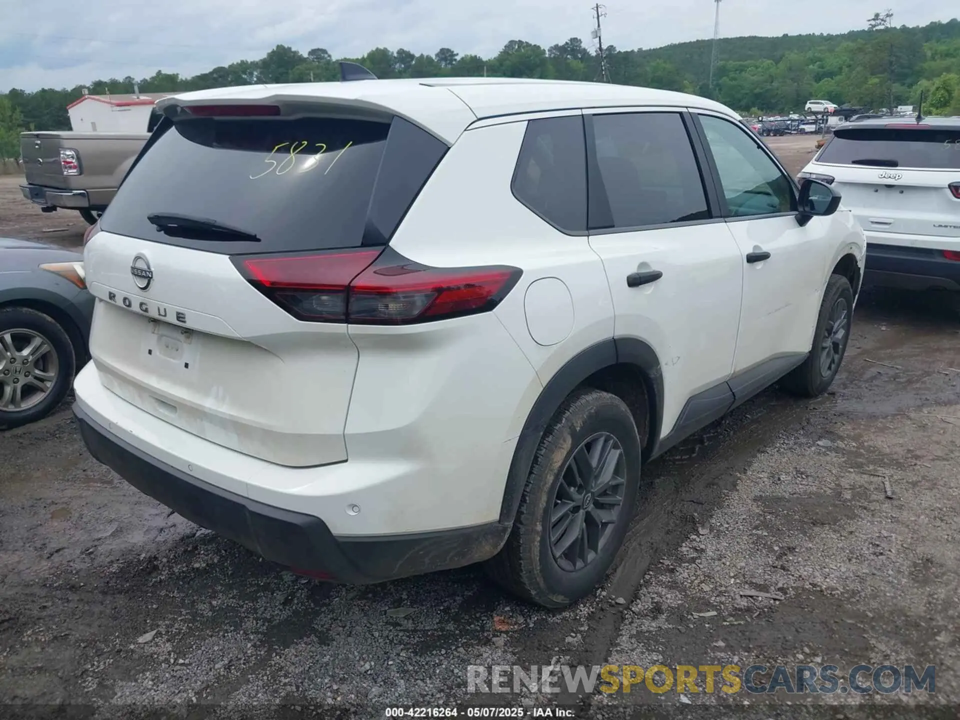 4 fotografías del automóvil dañado 5N1BT3AA4RC681960 NISSAN ROGUE 2024