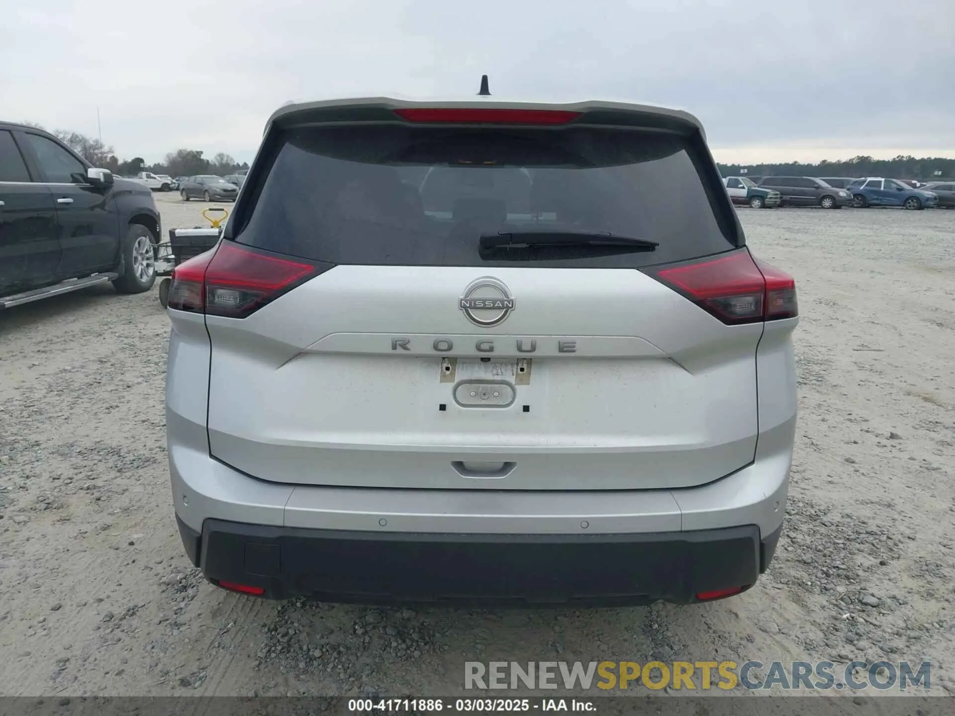 16 fotografías del automóvil dañado 5N1BT3AA4RC704671 NISSAN ROGUE 2024