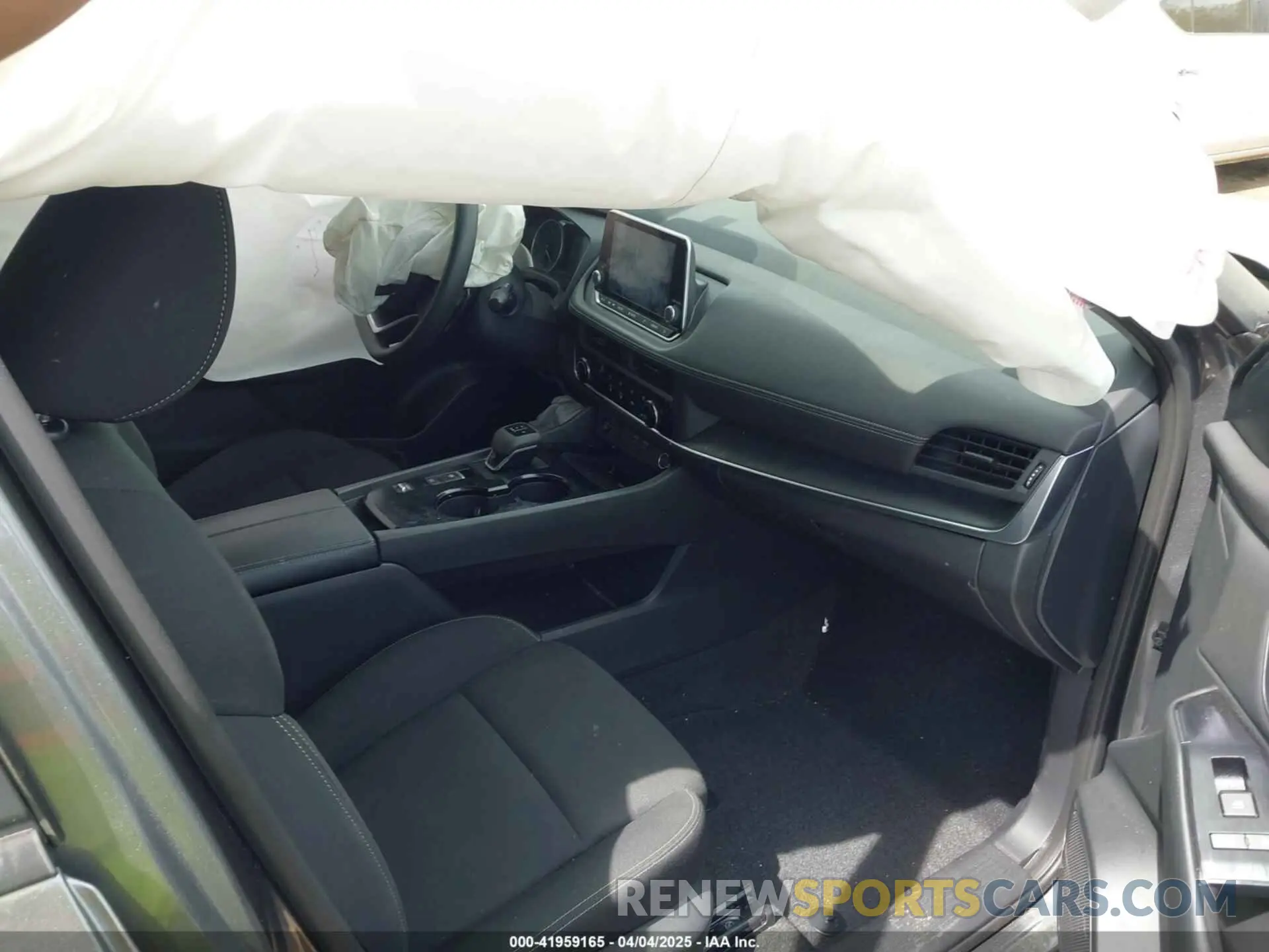 5 fotografías del automóvil dañado 5N1BT3AA4RC735385 NISSAN ROGUE 2024