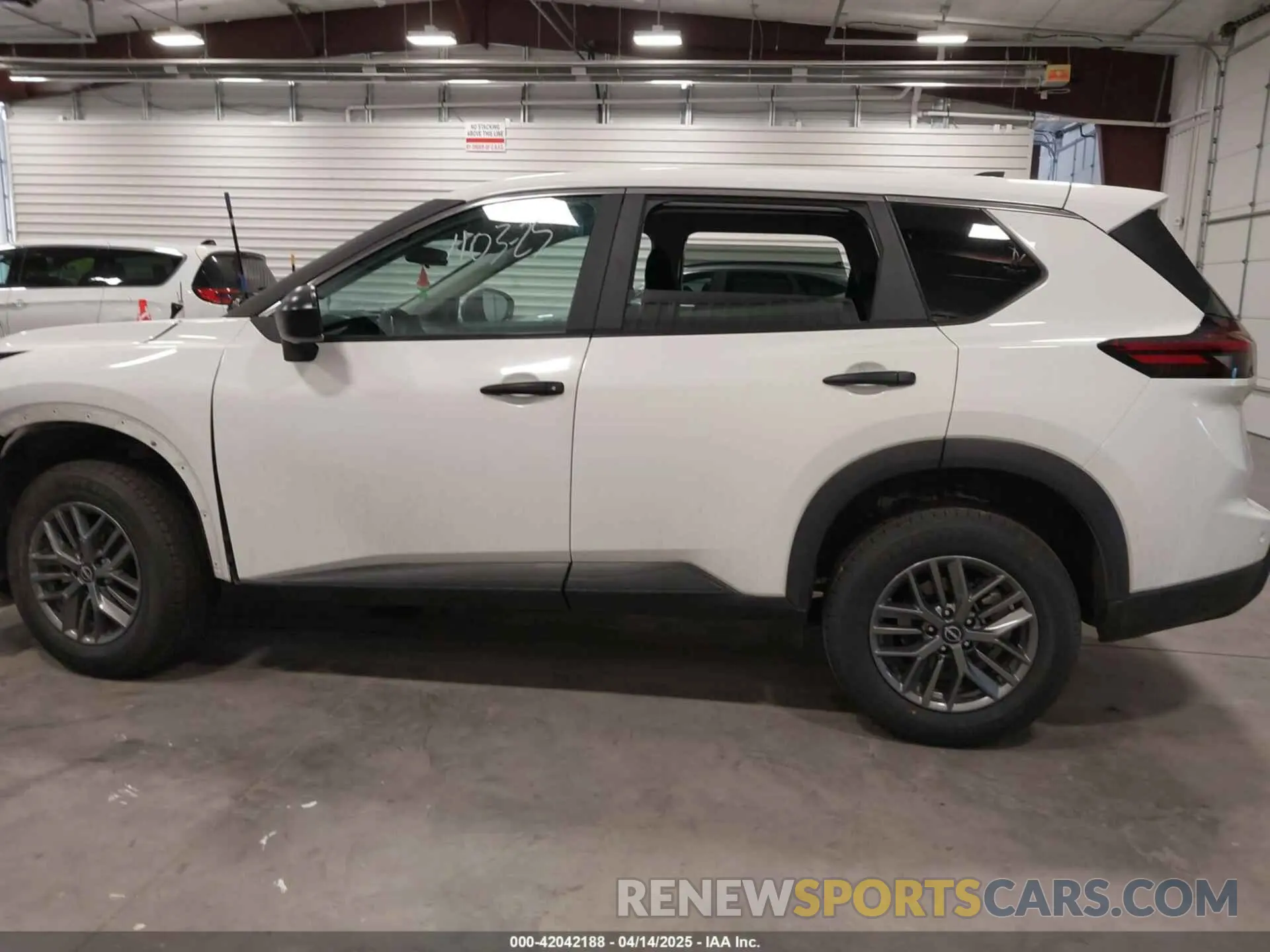 14 fotografías del automóvil dañado 5N1BT3AA8RC680374 NISSAN ROGUE 2024