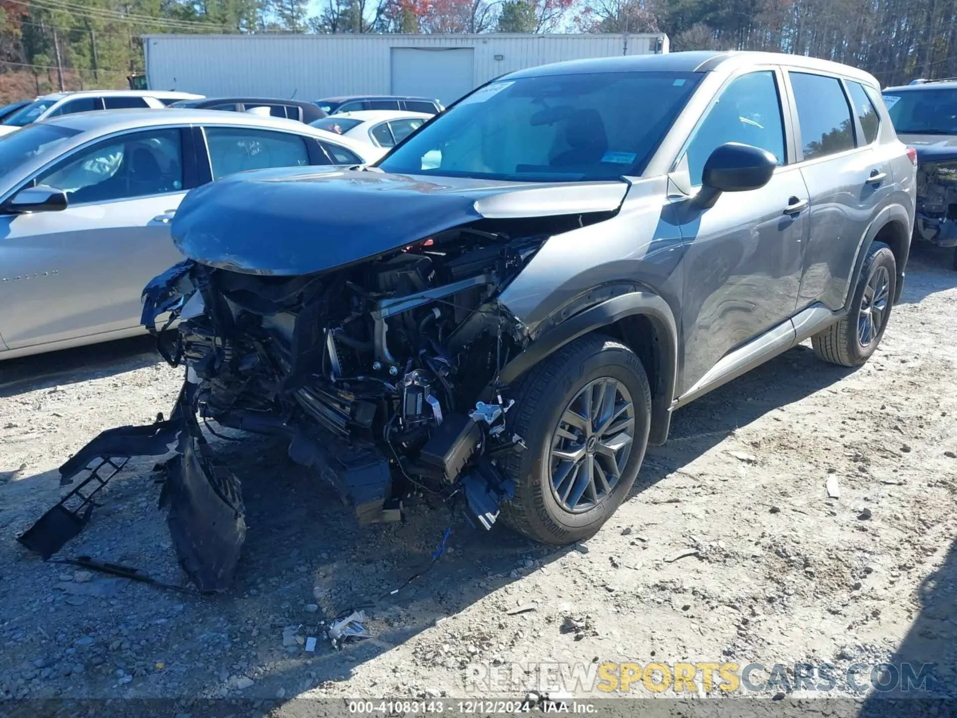2 fotografías del automóvil dañado 5N1BT3AA8RC685123 NISSAN ROGUE 2024