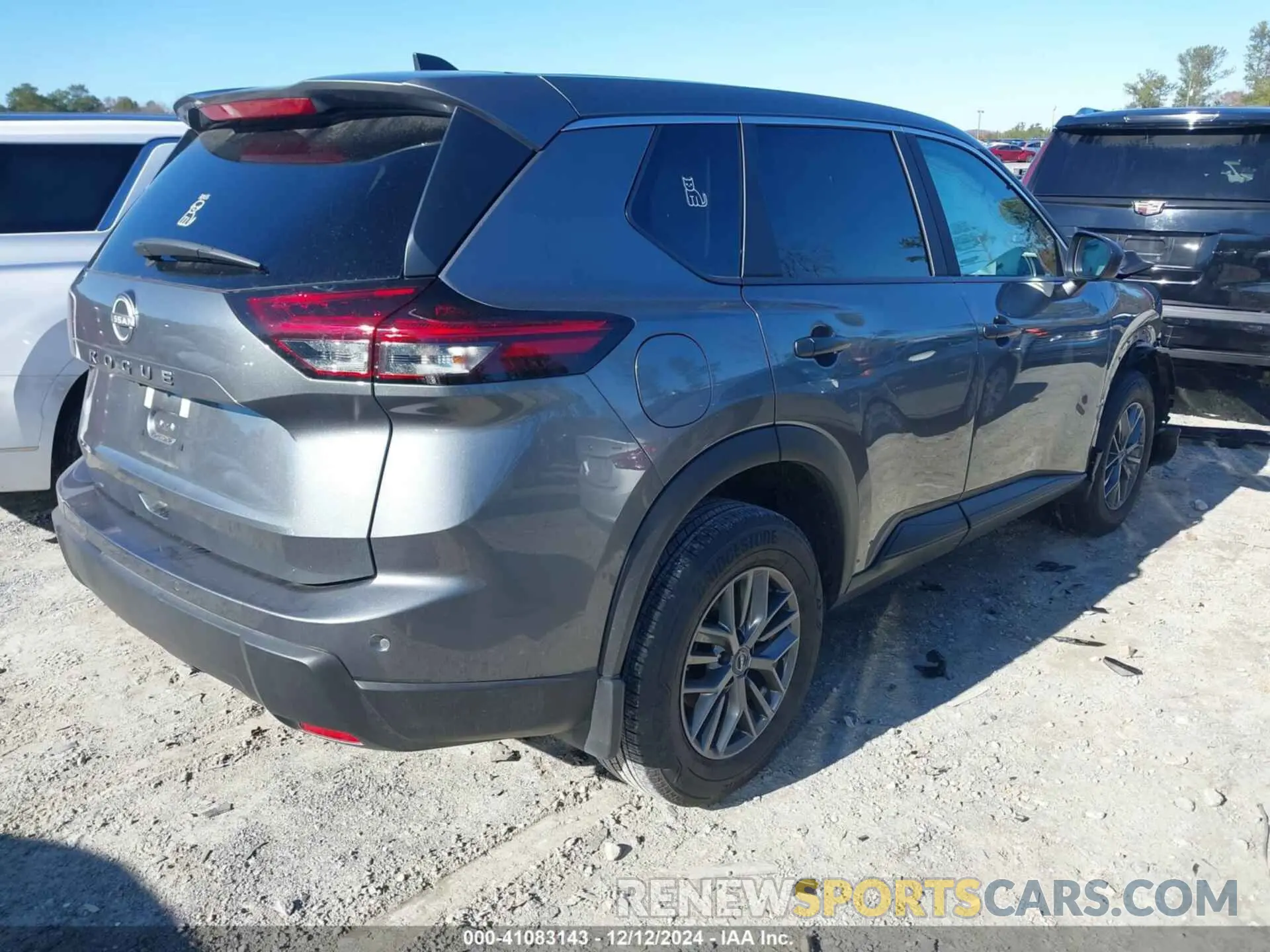 4 fotografías del automóvil dañado 5N1BT3AA8RC685123 NISSAN ROGUE 2024