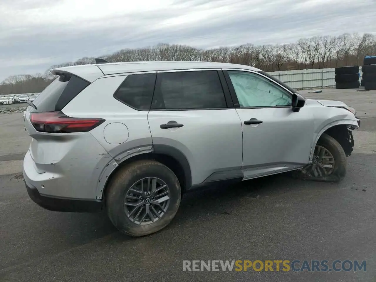3 fotografías del automóvil dañado 5N1BT3AA8RC712613 NISSAN ROGUE 2024
