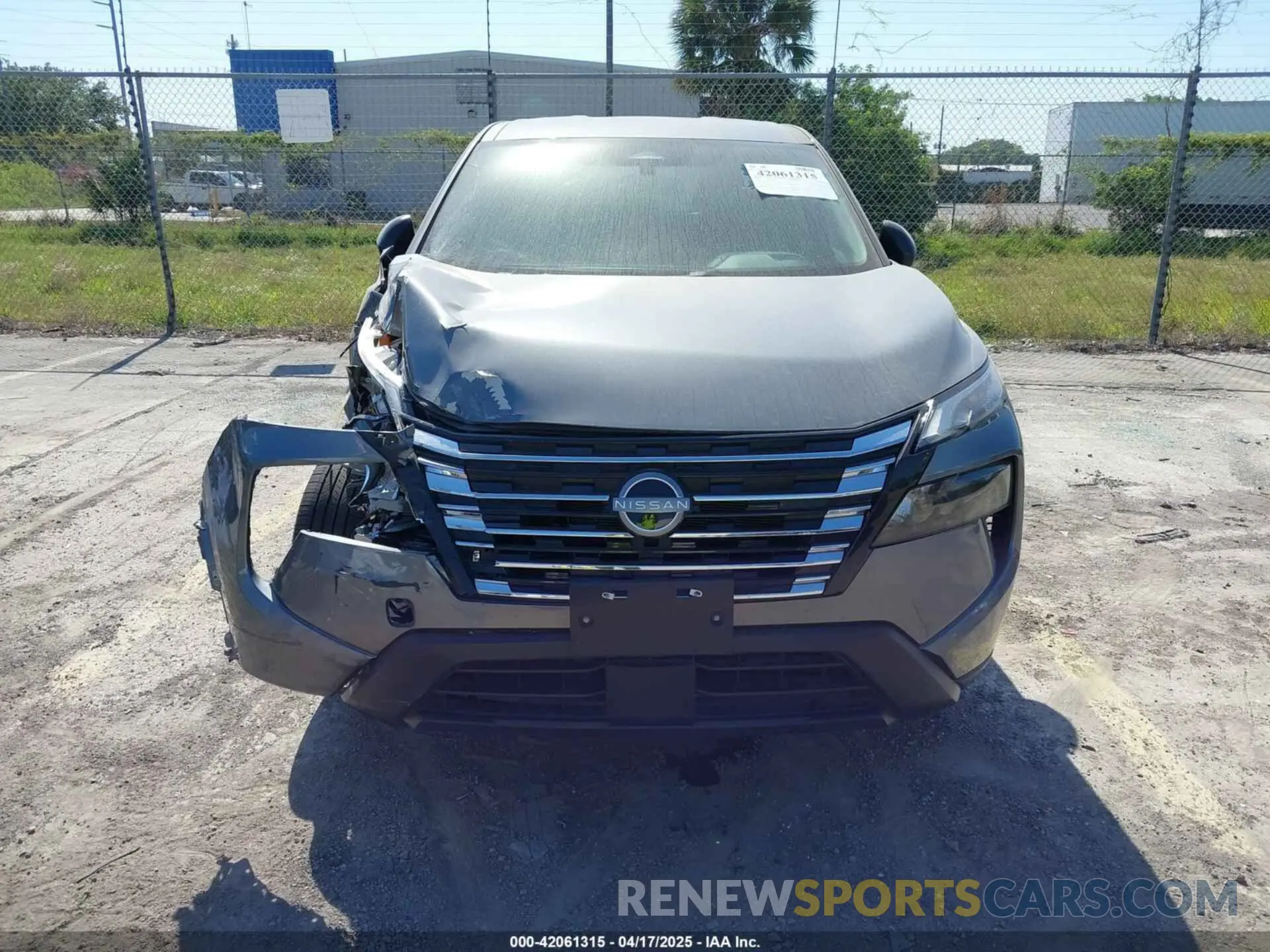 12 fotografías del automóvil dañado 5N1BT3AB2RC723079 NISSAN ROGUE 2024