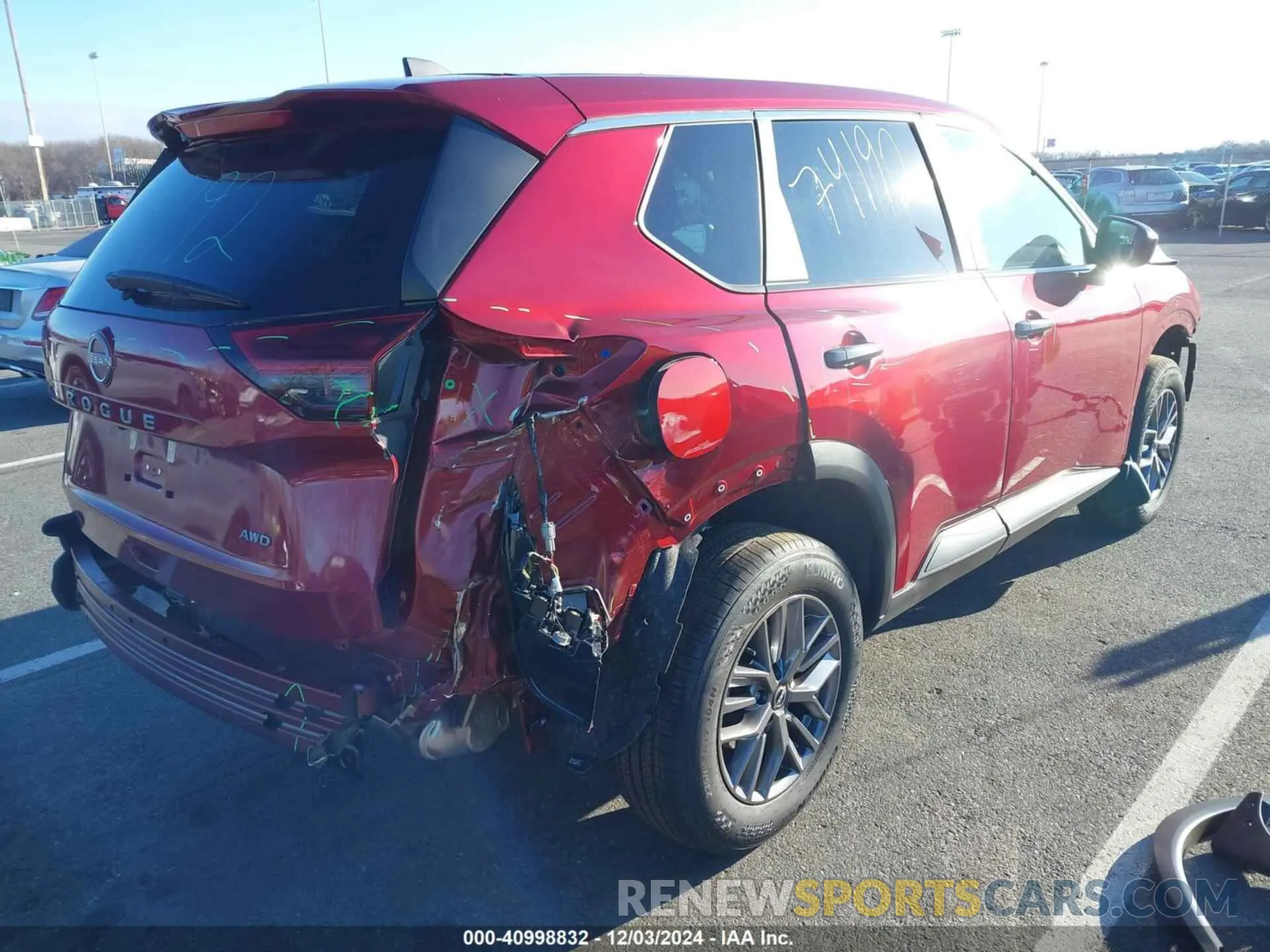 4 fotografías del automóvil dañado 5N1BT3AB3RC747231 NISSAN ROGUE 2024
