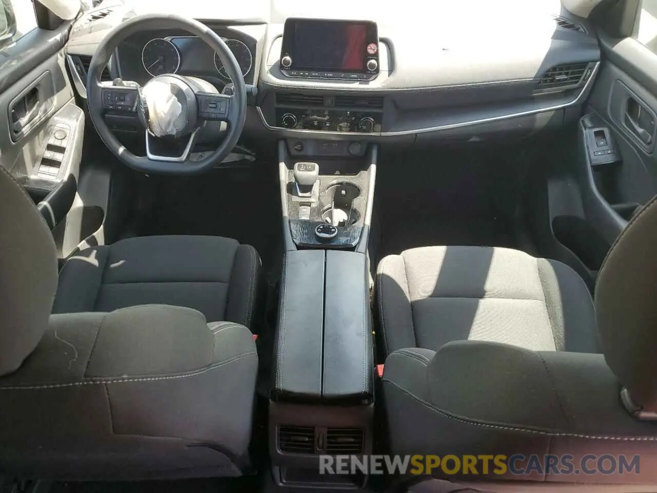 8 fotografías del automóvil dañado 5N1BT3AB6RC677756 NISSAN ROGUE 2024