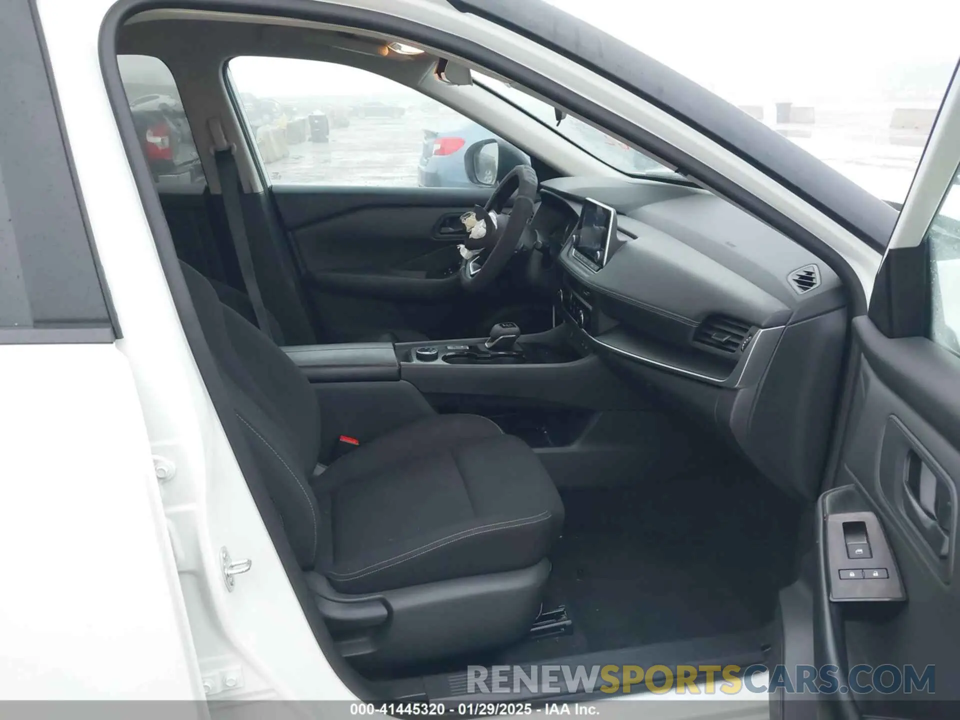 5 fotografías del automóvil dañado 5N1BT3AB7RC671402 NISSAN ROGUE 2024