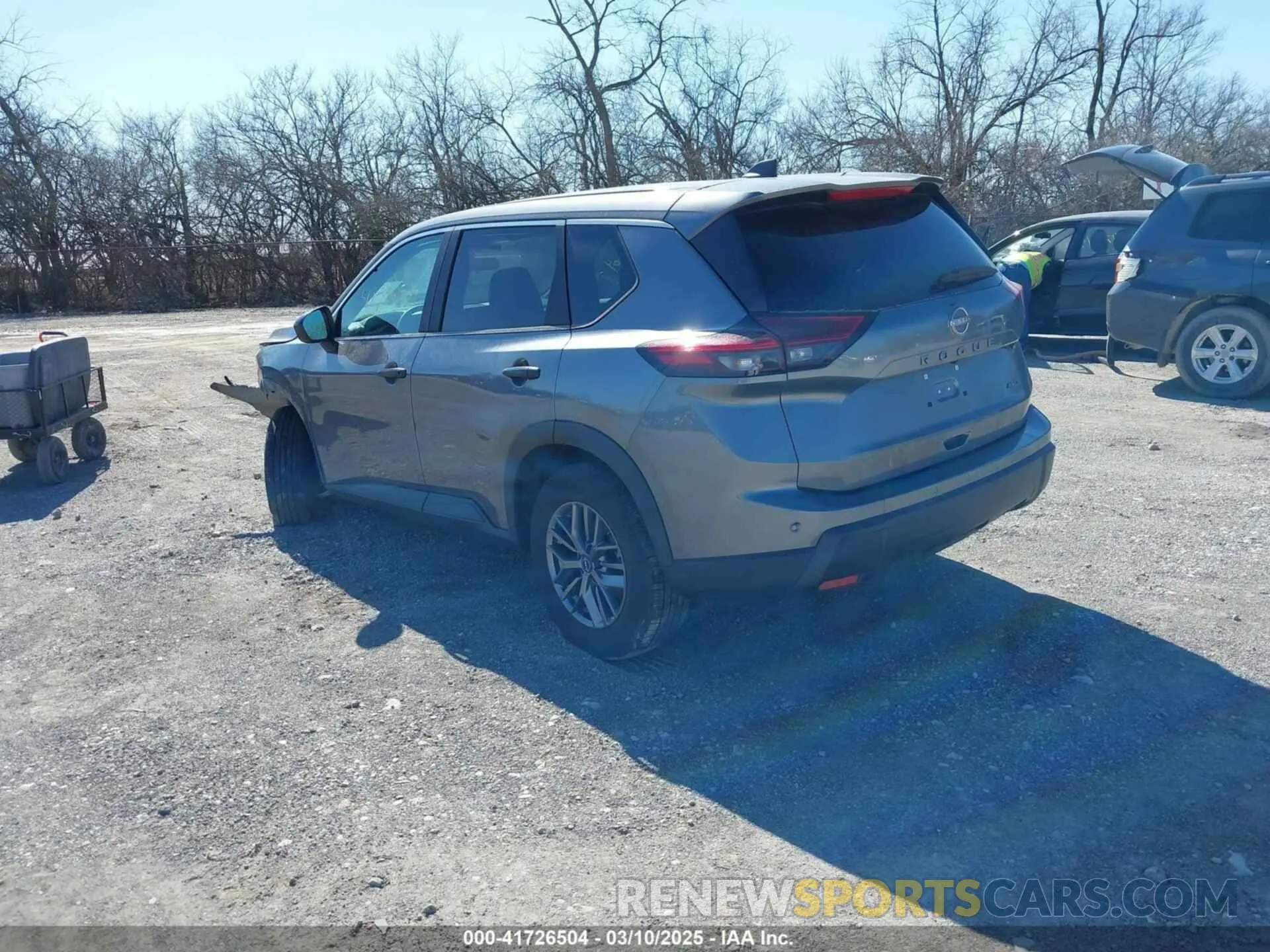 3 fotografías del automóvil dañado 5N1BT3AB7RC704009 NISSAN ROGUE 2024