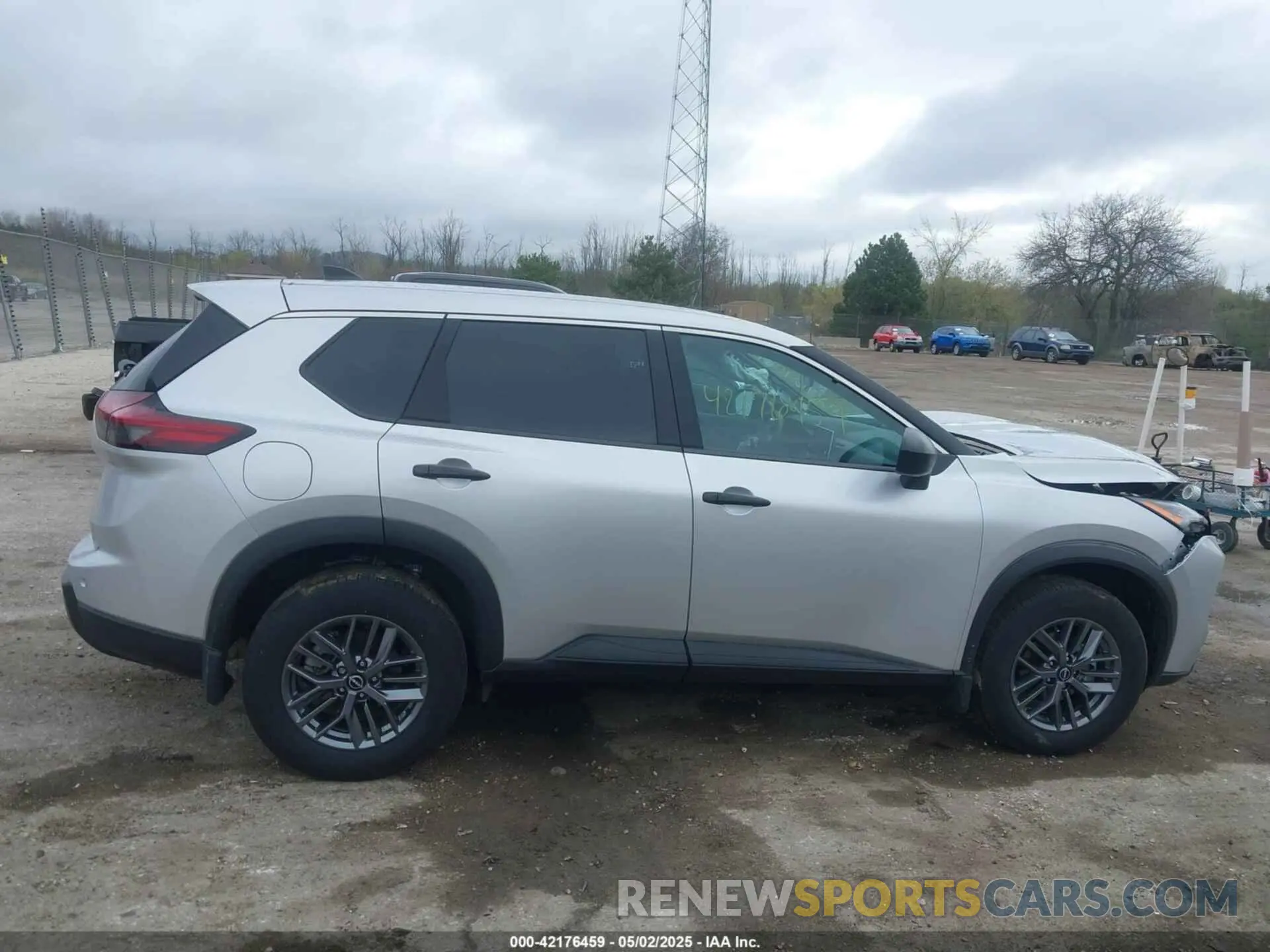 13 fotografías del automóvil dañado 5N1BT3AB7RC726284 NISSAN ROGUE 2024