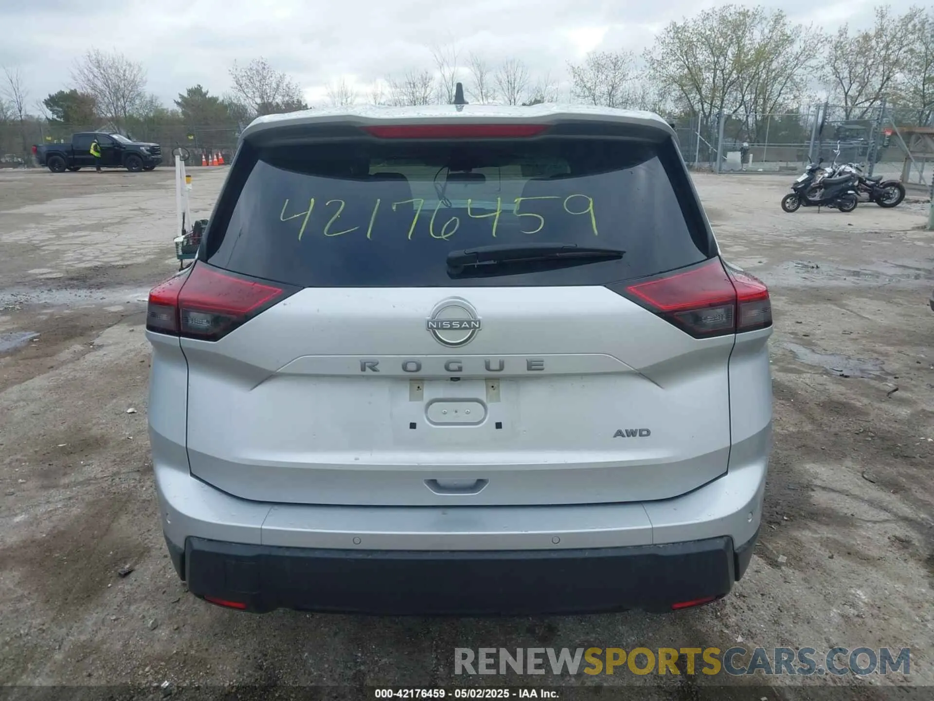 16 fotografías del automóvil dañado 5N1BT3AB7RC726284 NISSAN ROGUE 2024