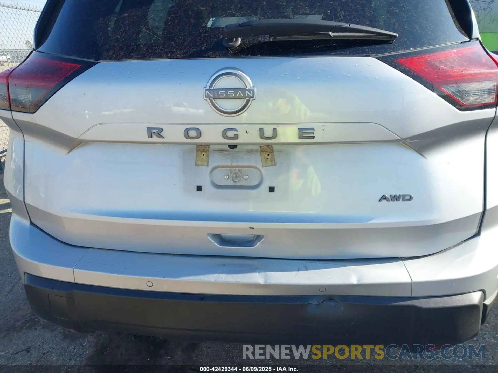 6 fotografías del automóvil dañado 5N1BT3AB8RC697958 NISSAN ROGUE 2024