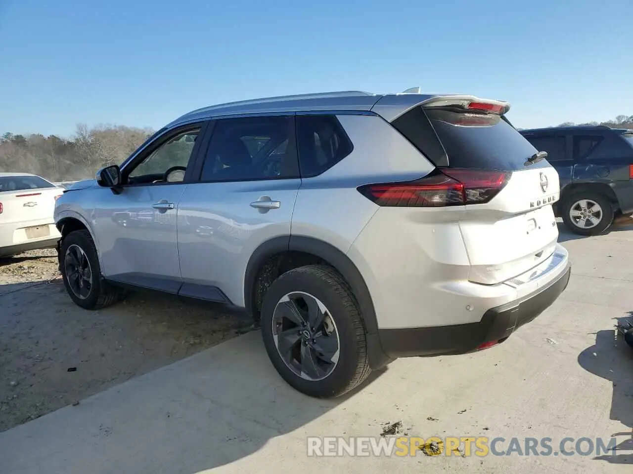 2 fotografías del automóvil dañado 5N1BT3BA2RC714985 NISSAN ROGUE 2024