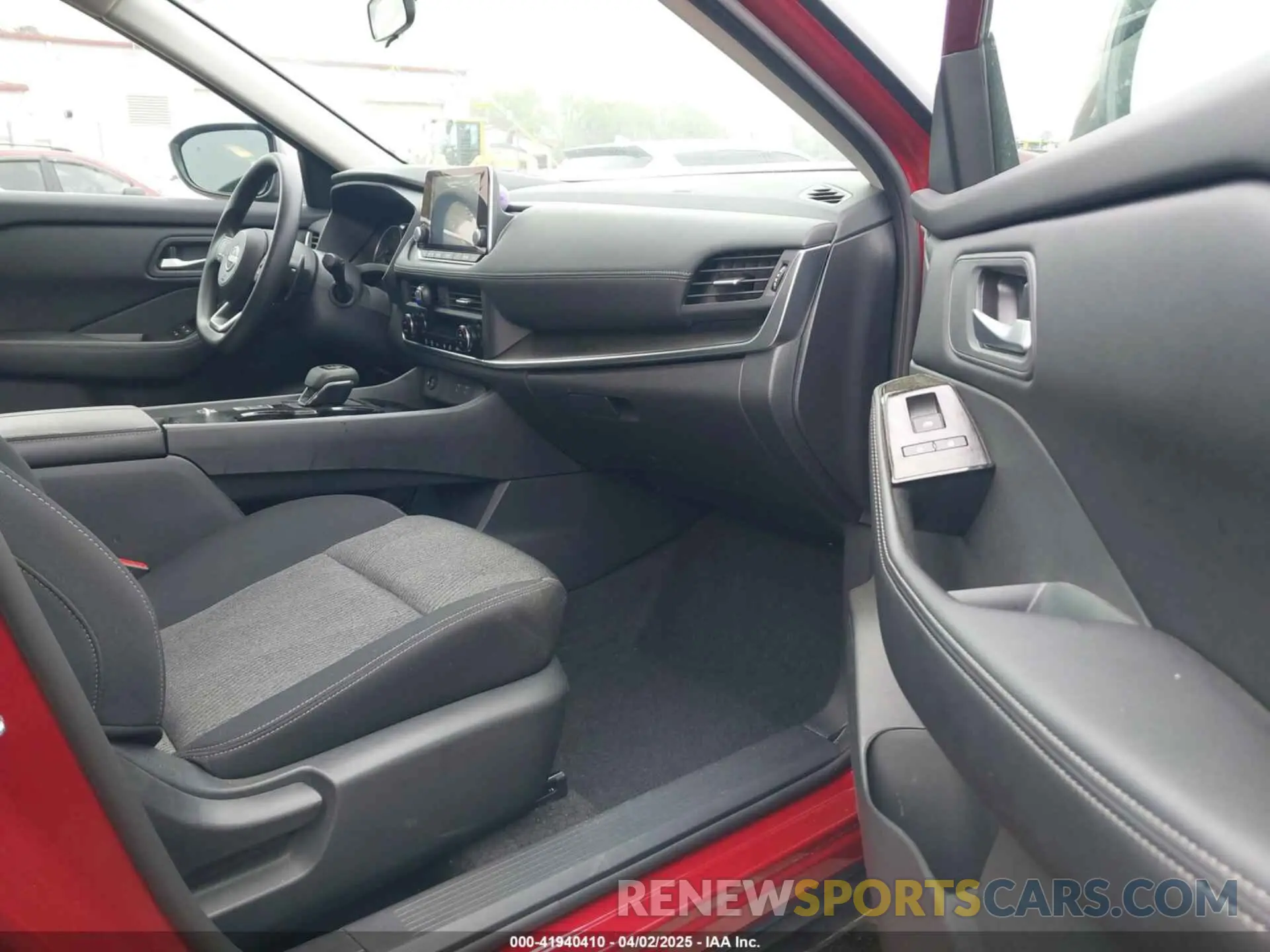 5 fotografías del automóvil dañado 5N1BT3BA2RC737683 NISSAN ROGUE 2024