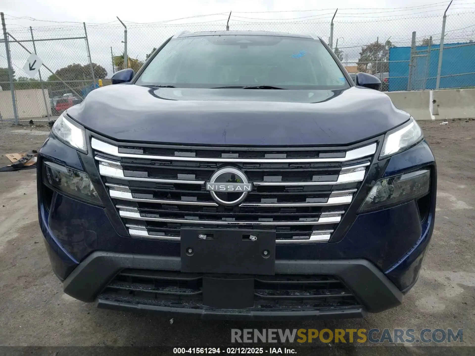 12 fotografías del automóvil dañado 5N1BT3BA2RC739207 NISSAN ROGUE 2024