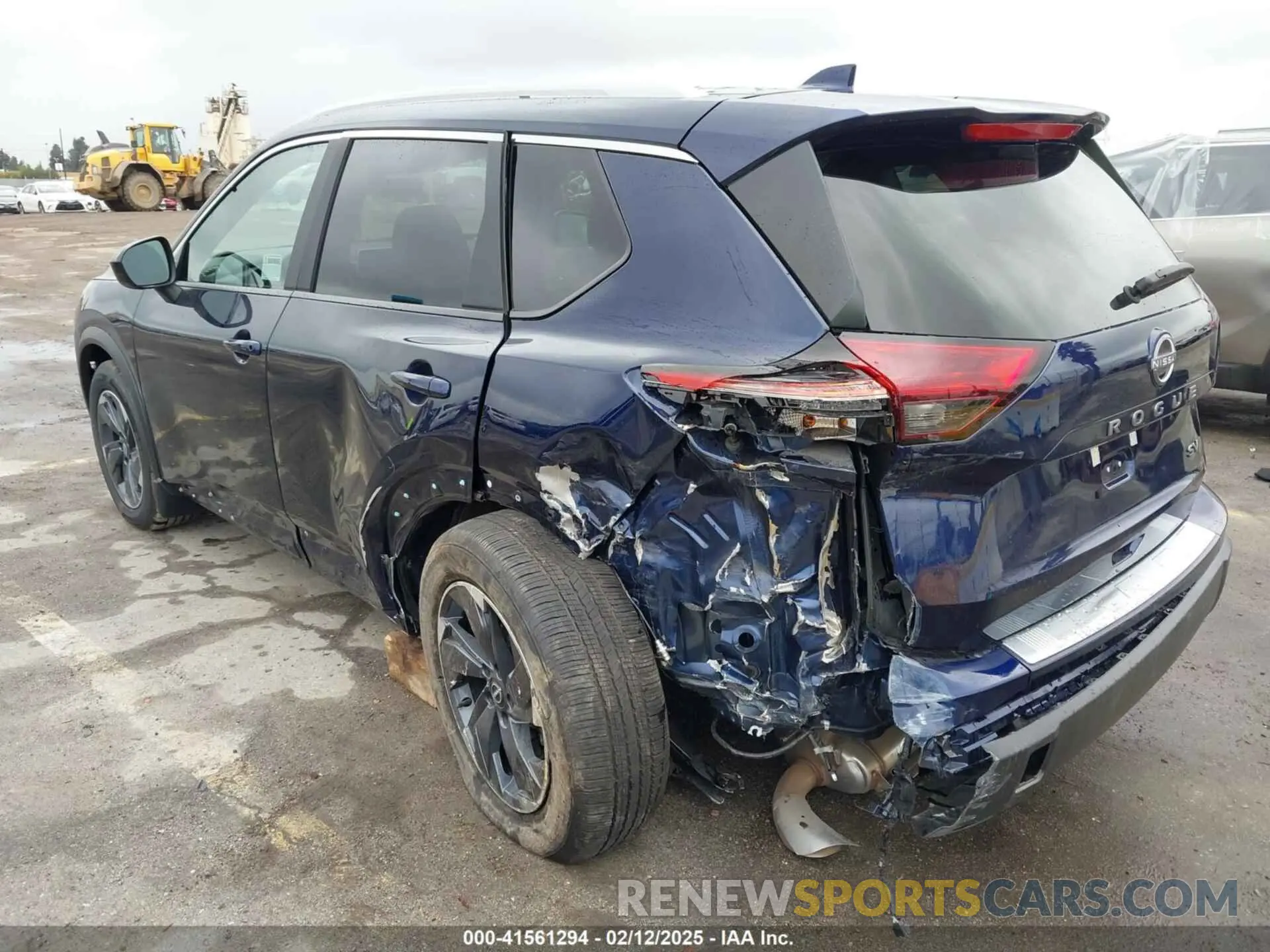 3 fotografías del automóvil dañado 5N1BT3BA2RC739207 NISSAN ROGUE 2024