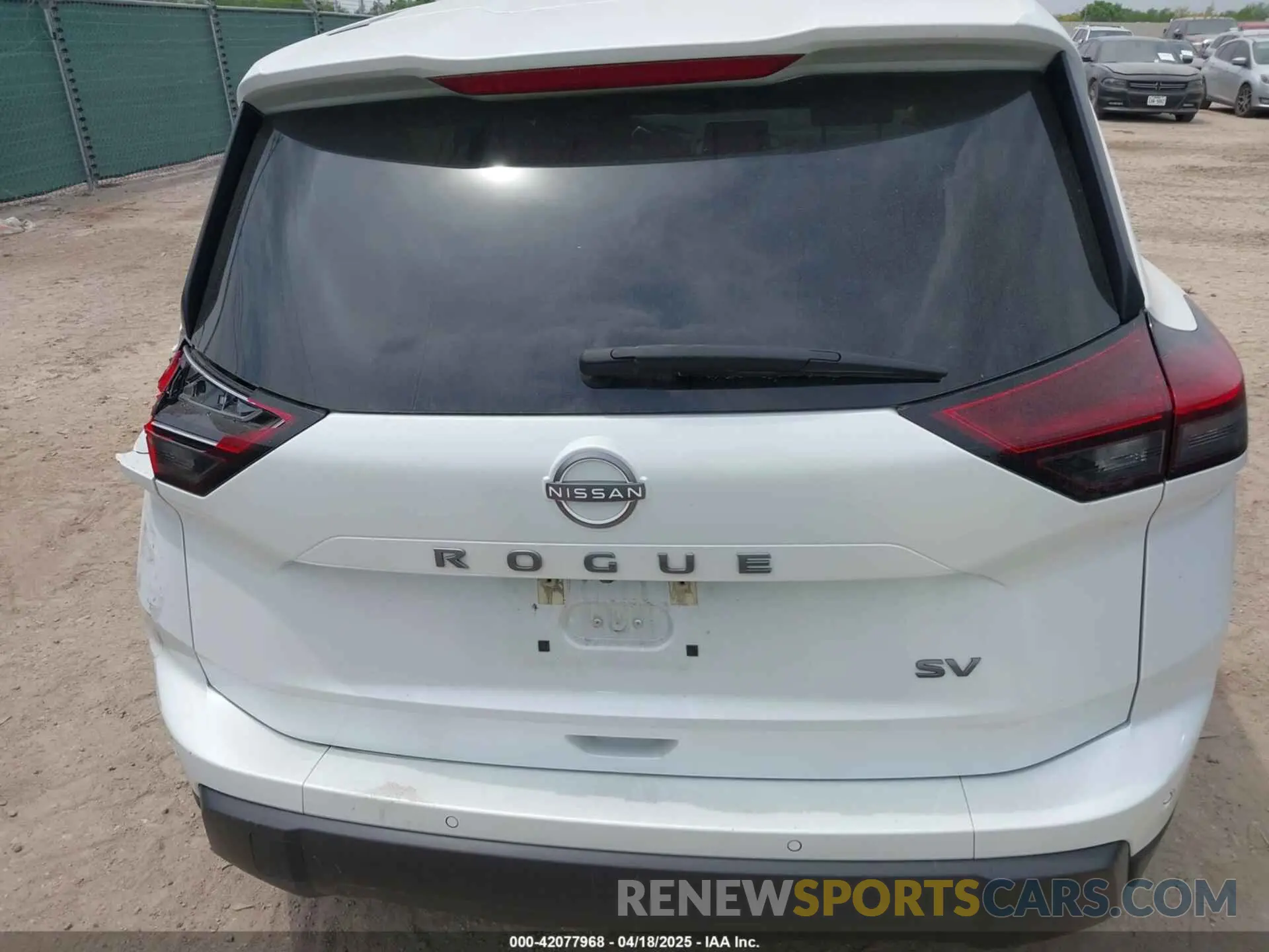 16 fotografías del automóvil dañado 5N1BT3BA4RC678880 NISSAN ROGUE 2024