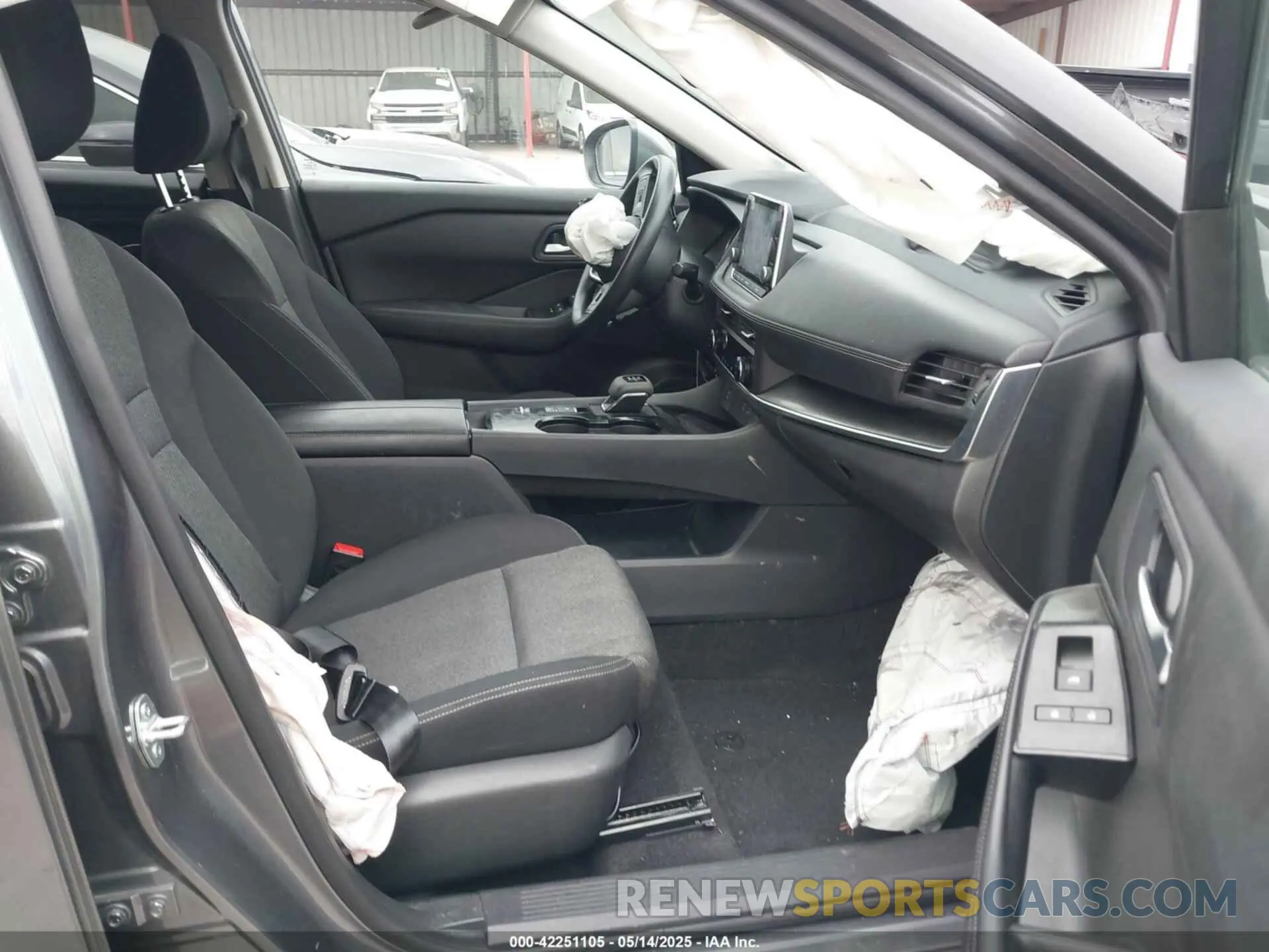 5 fotografías del automóvil dañado 5N1BT3BA5RC675079 NISSAN ROGUE 2024