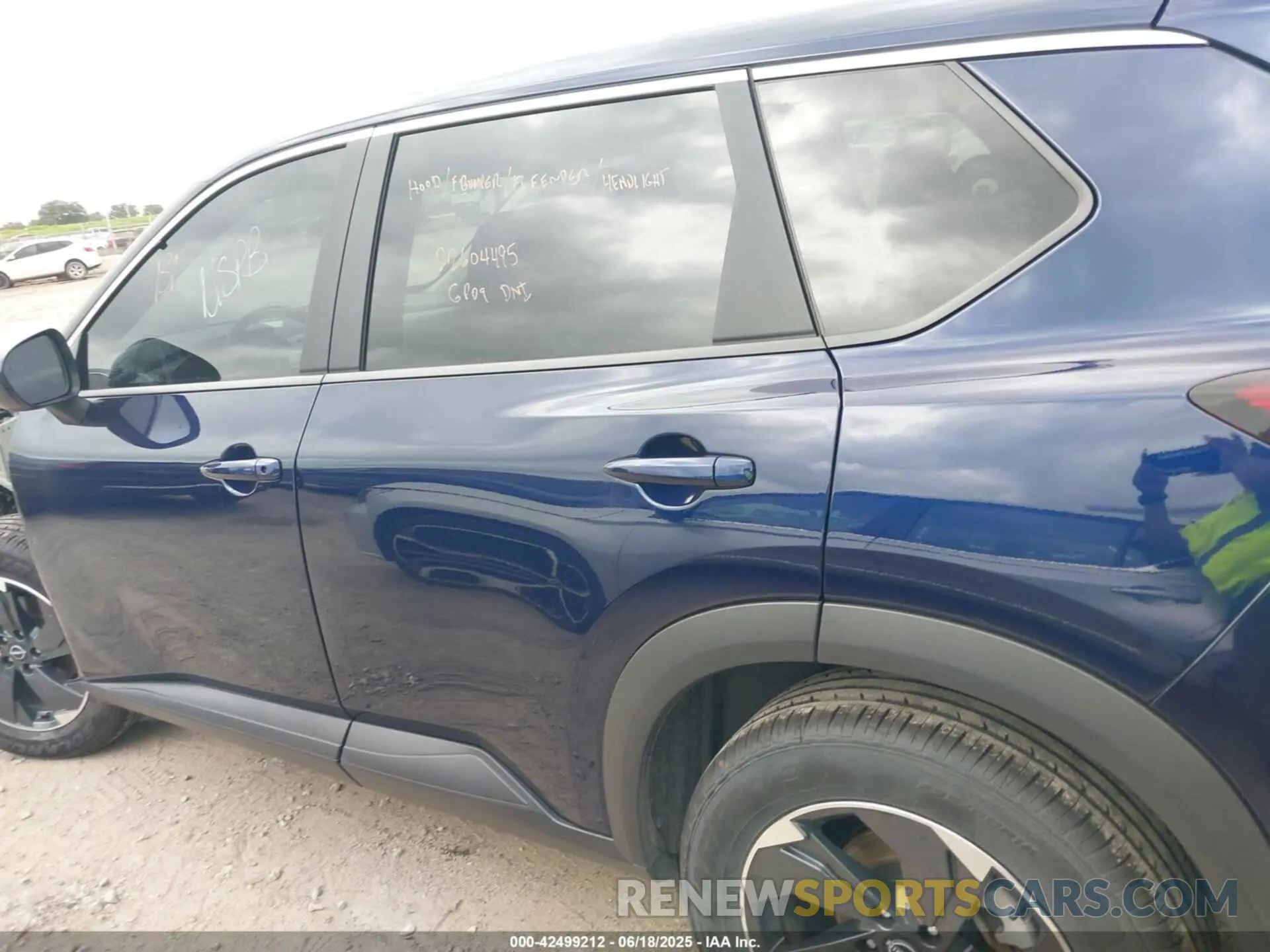 14 fotografías del automóvil dañado 5N1BT3BA7RC706445 NISSAN ROGUE 2024