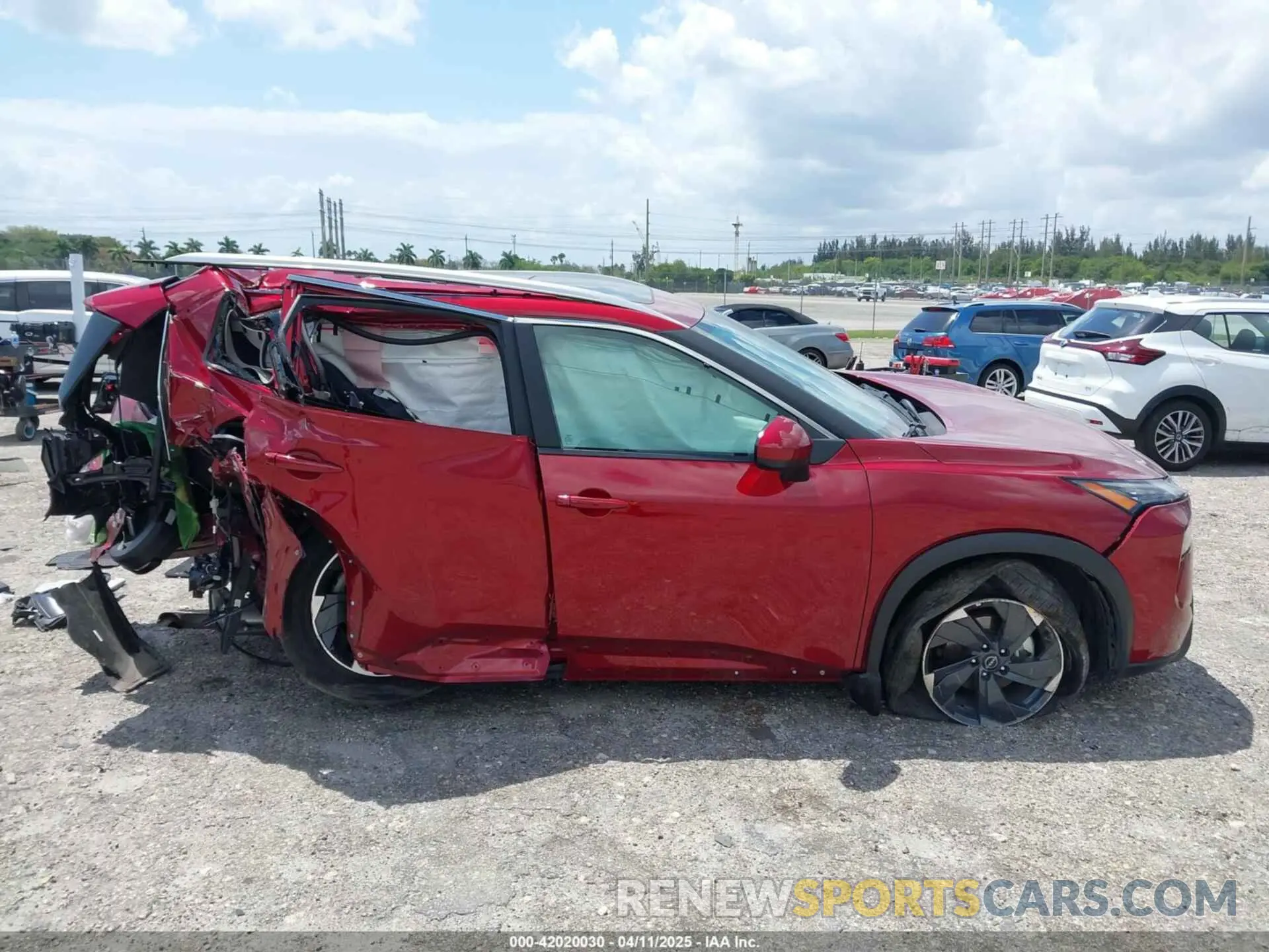 14 fotografías del automóvil dañado 5N1BT3BA7RC727280 NISSAN ROGUE 2024