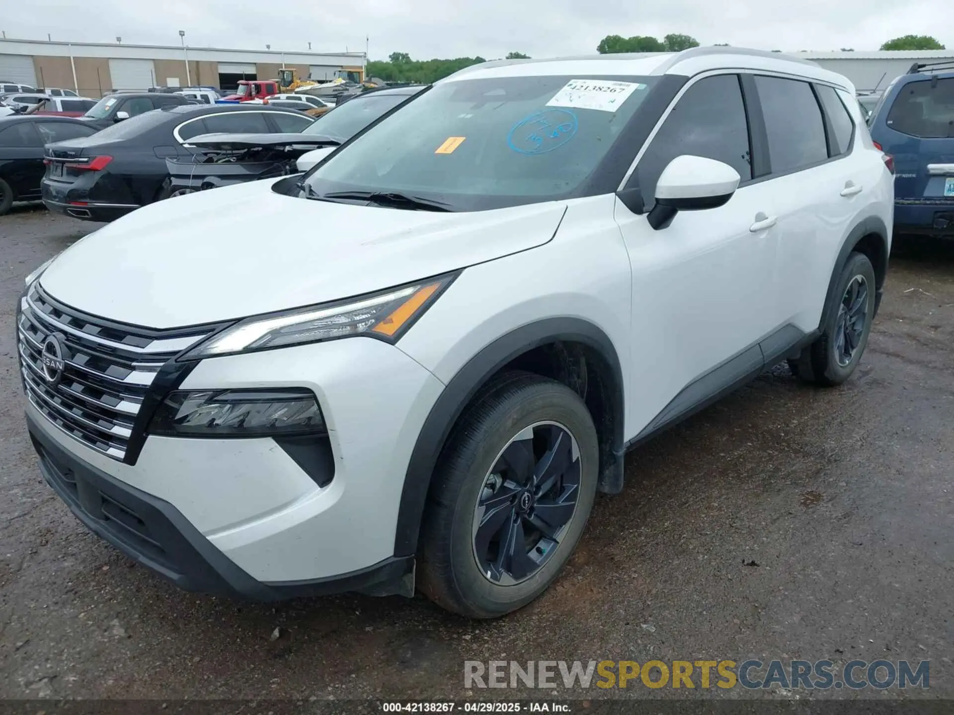 2 fotografías del automóvil dañado 5N1BT3BA8RC744847 NISSAN ROGUE 2024