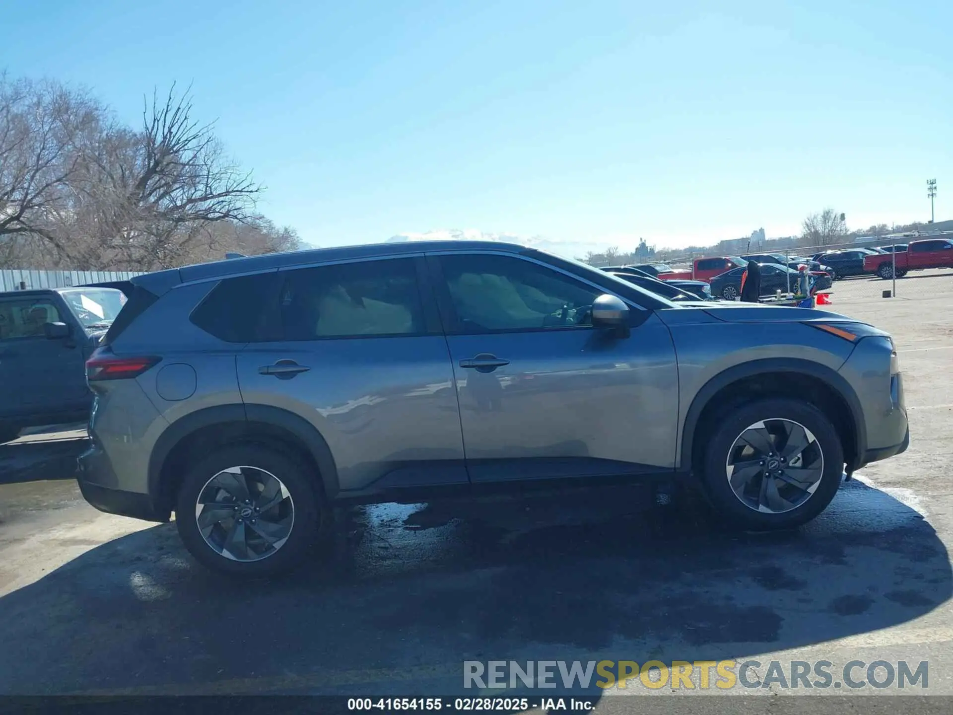 14 fotografías del automóvil dañado 5N1BT3BB0RC679274 NISSAN ROGUE 2024