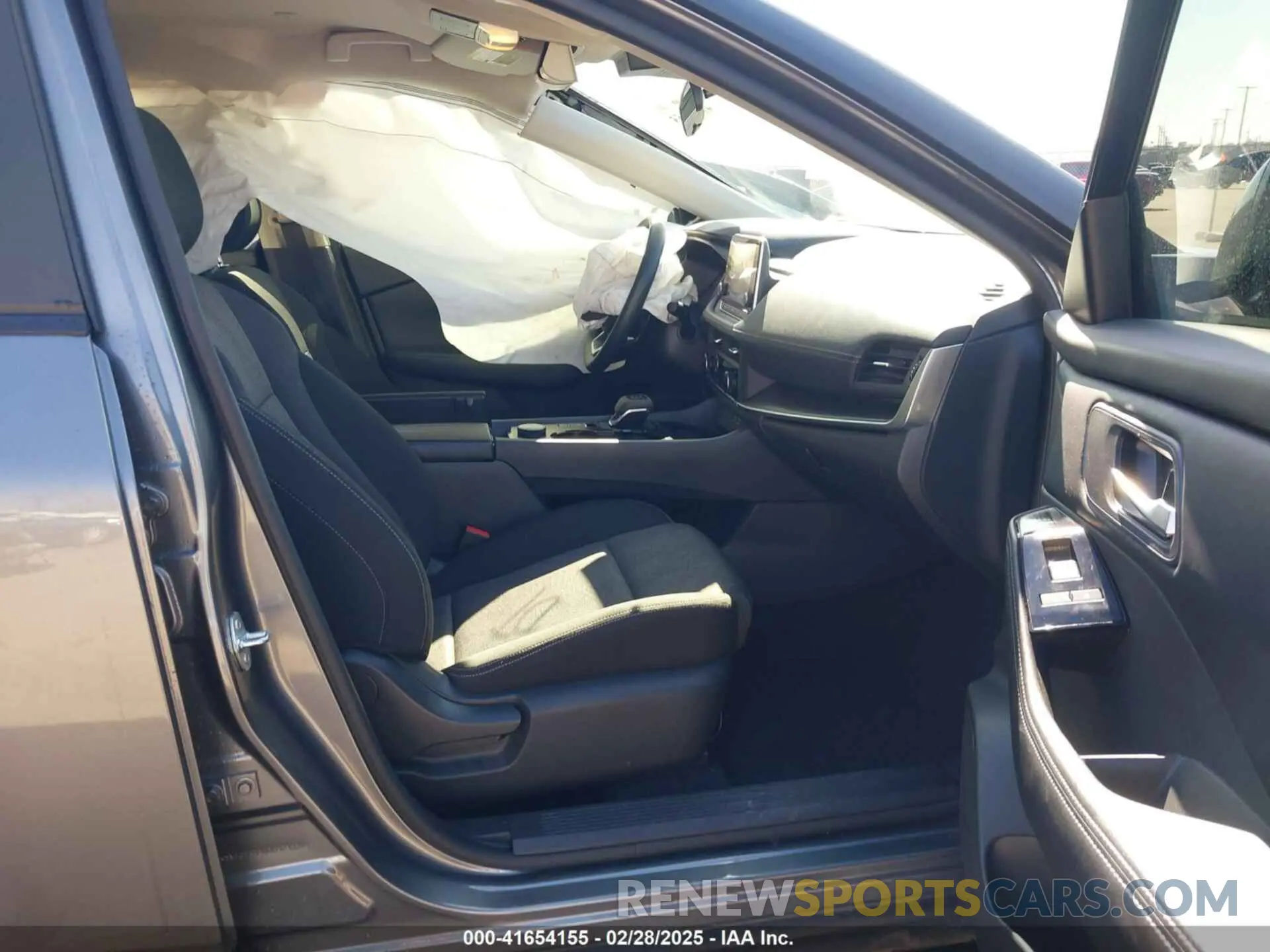 5 fotografías del automóvil dañado 5N1BT3BB0RC679274 NISSAN ROGUE 2024
