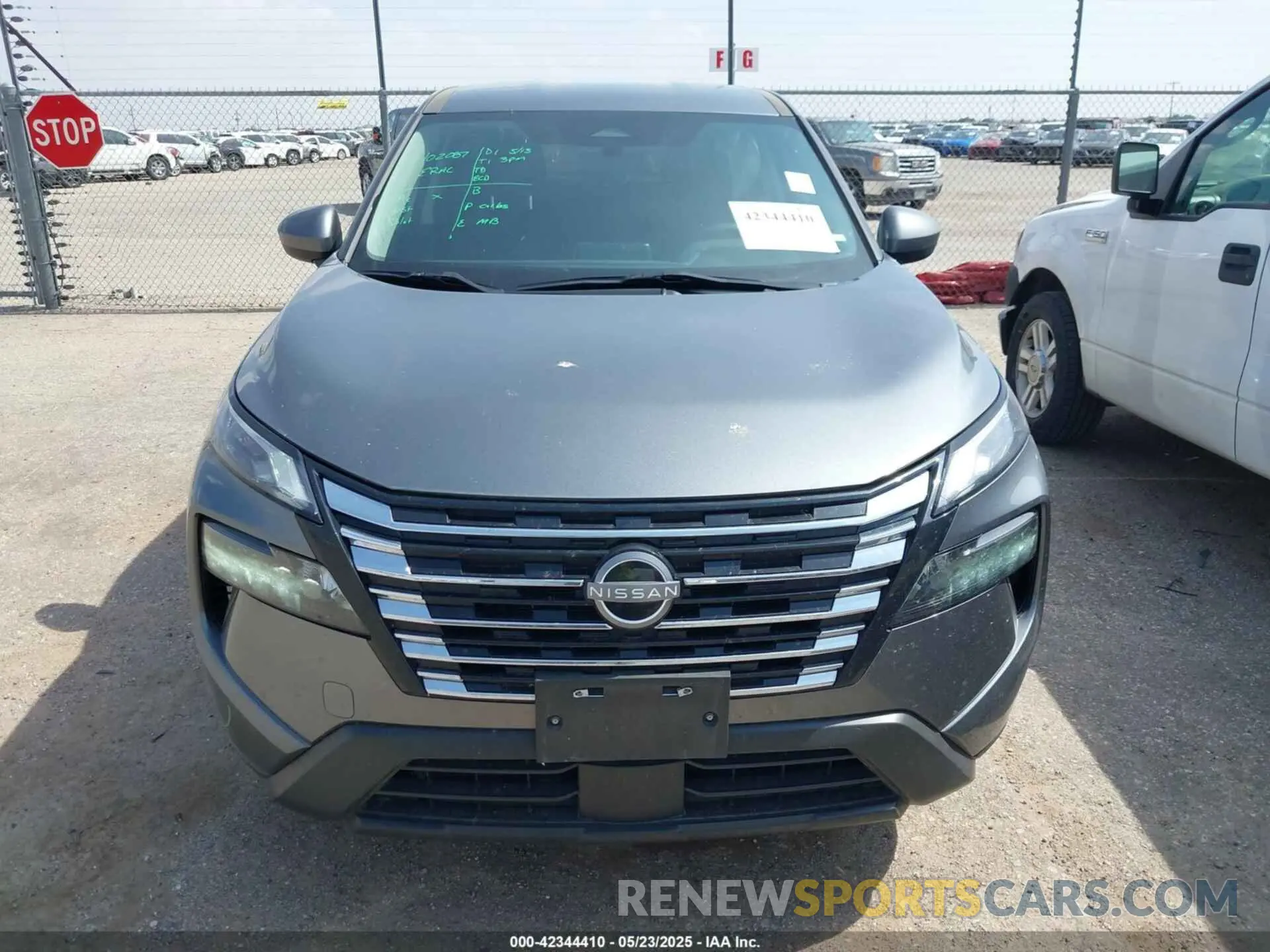 12 fotografías del automóvil dañado 5N1BT3BB1RC708927 NISSAN ROGUE 2024