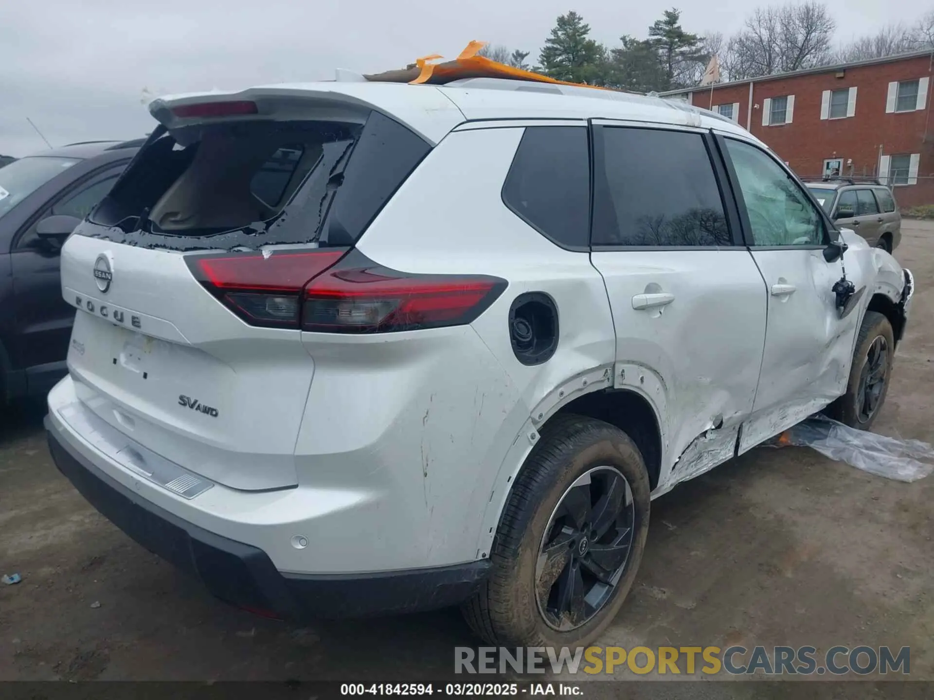 4 fotografías del automóvil dañado 5N1BT3BB4RC738844 NISSAN ROGUE 2024