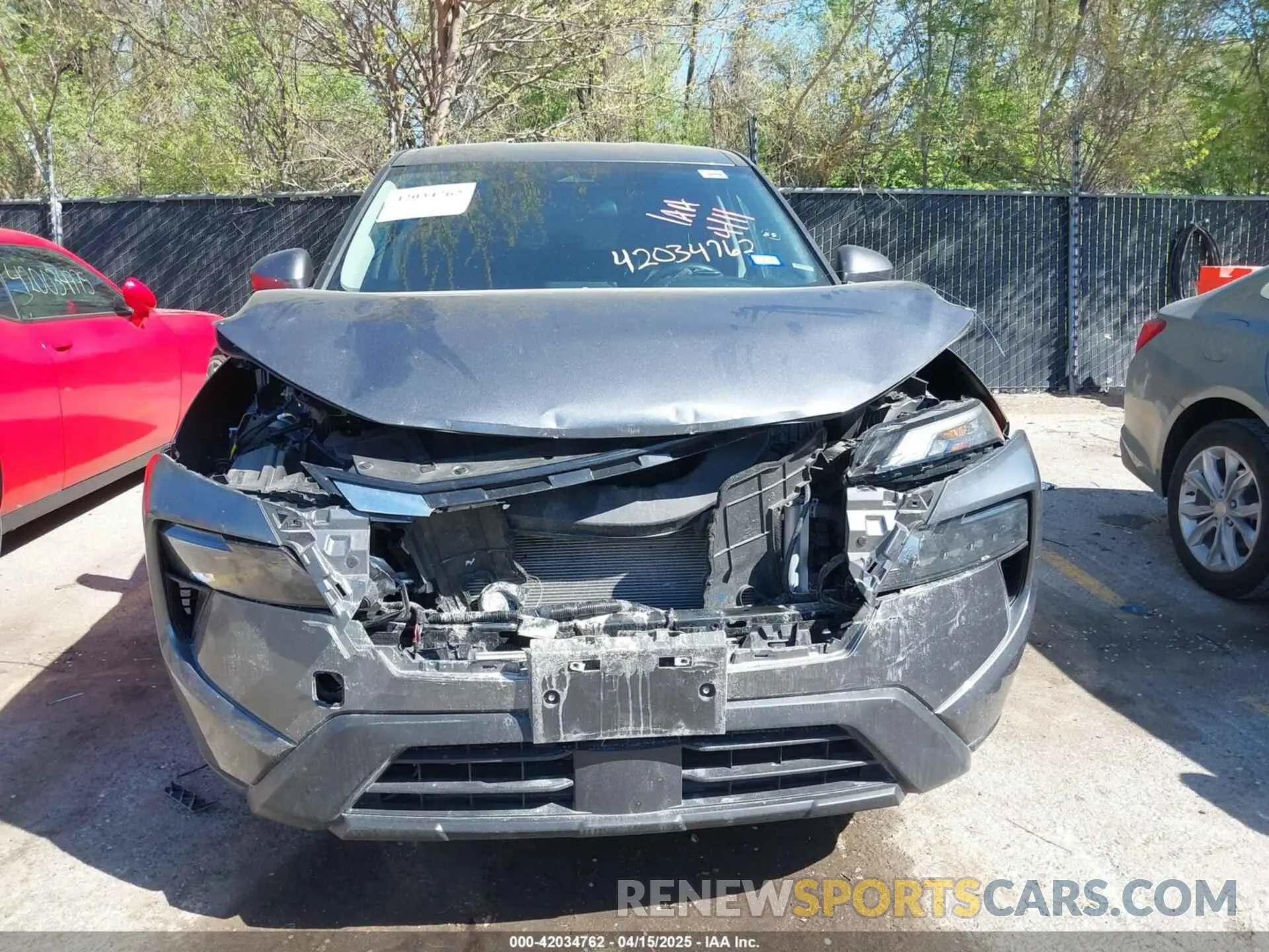 12 fotografías del automóvil dañado 5N1BT3BB6RC697567 NISSAN ROGUE 2024