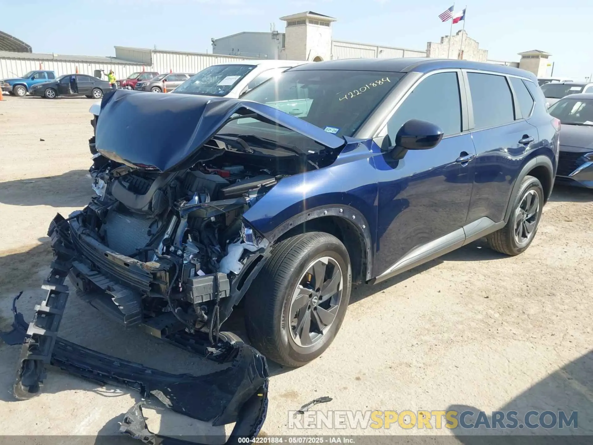 2 fotografías del automóvil dañado 5N1BT3BB8RC690538 NISSAN ROGUE 2024