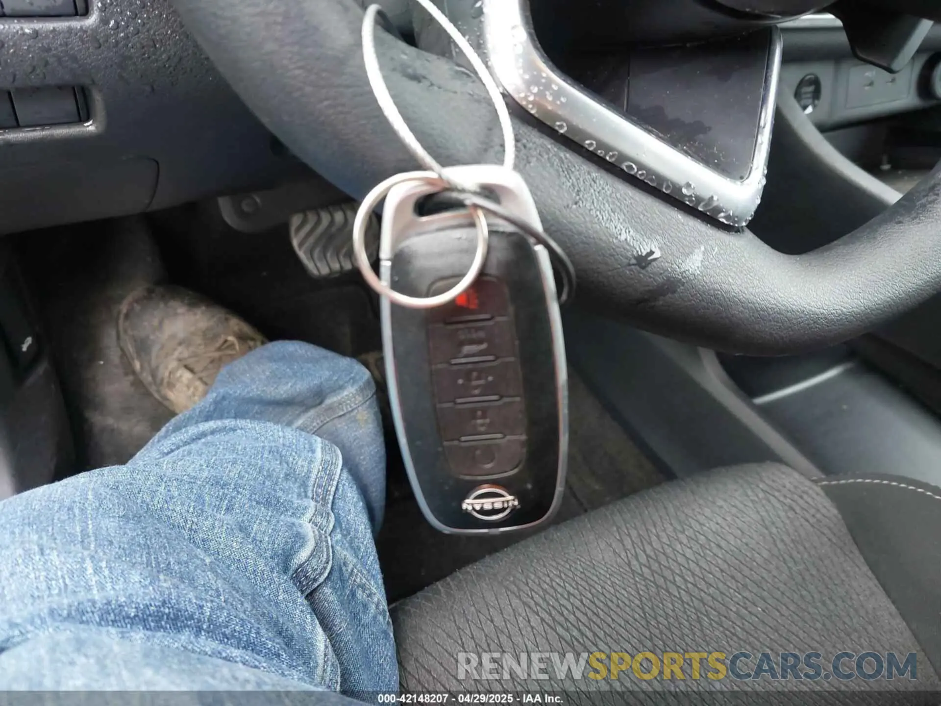 11 fotografías del automóvil dañado 5N1BT3BB9RC719075 NISSAN ROGUE 2024