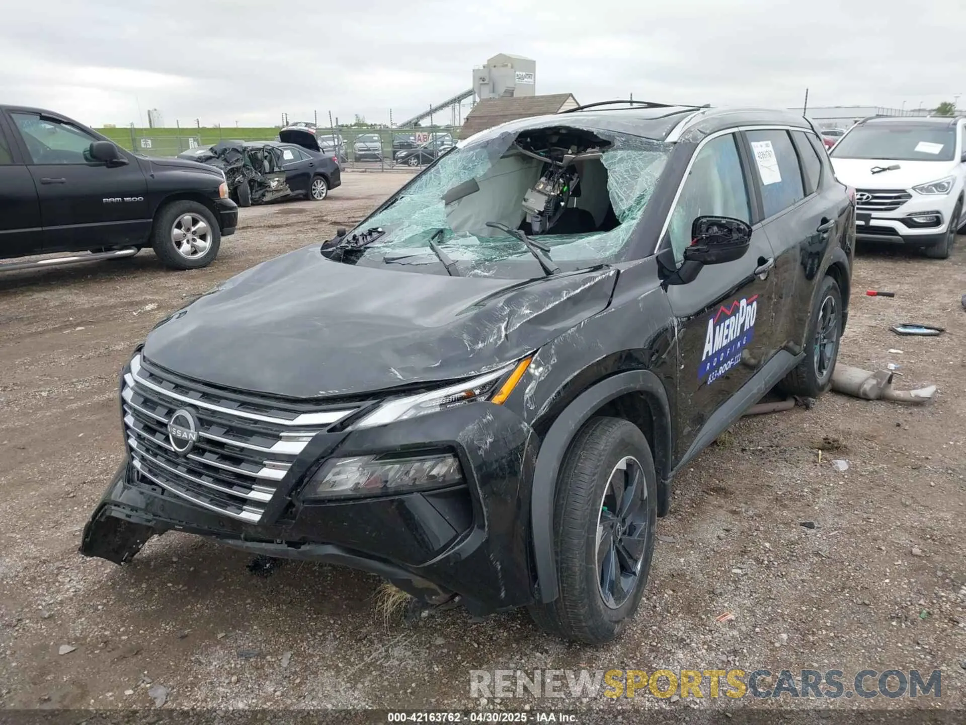 2 fotografías del automóvil dañado 5N1BT3BB9RC738547 NISSAN ROGUE 2024