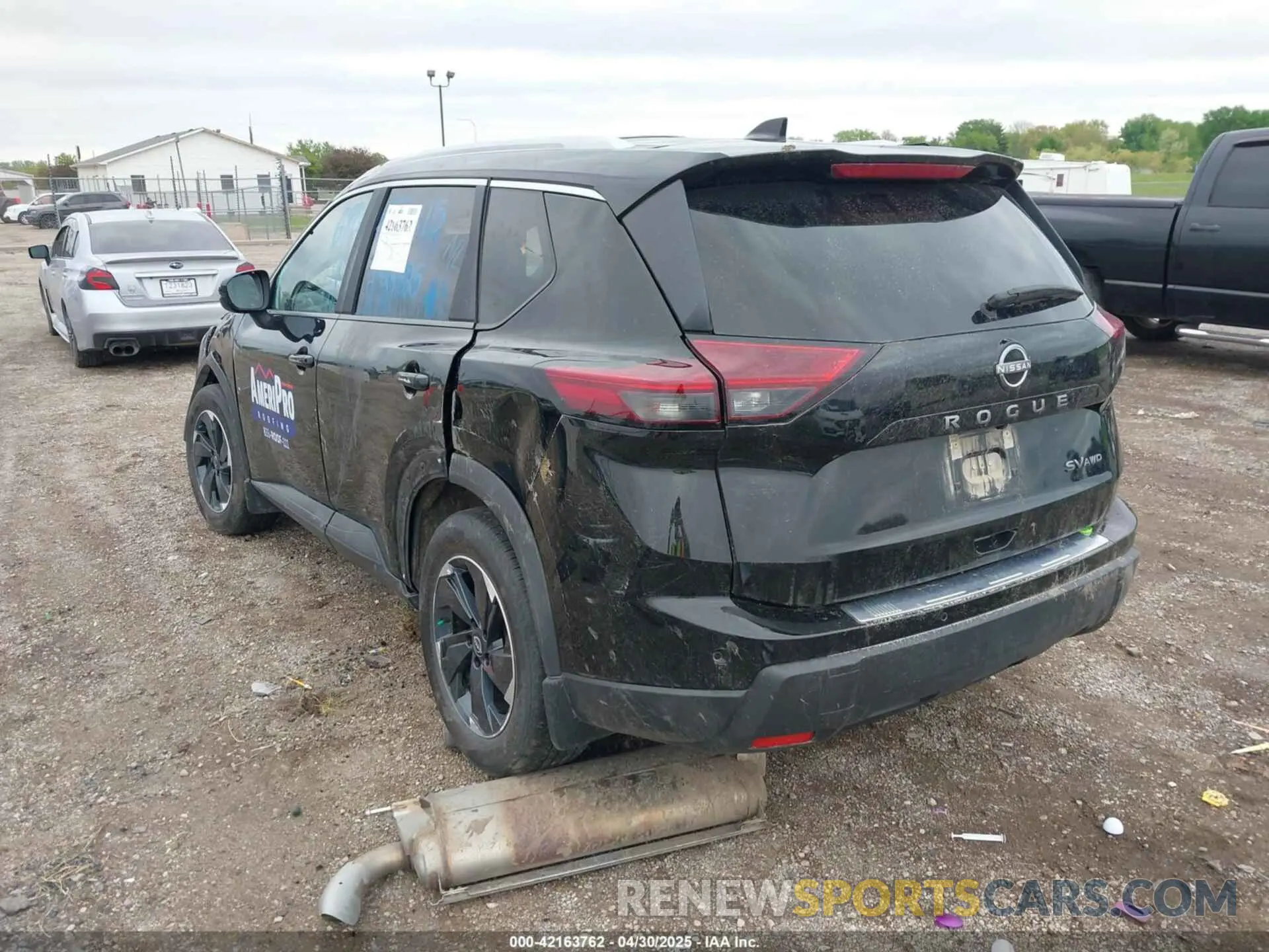 3 fotografías del automóvil dañado 5N1BT3BB9RC738547 NISSAN ROGUE 2024