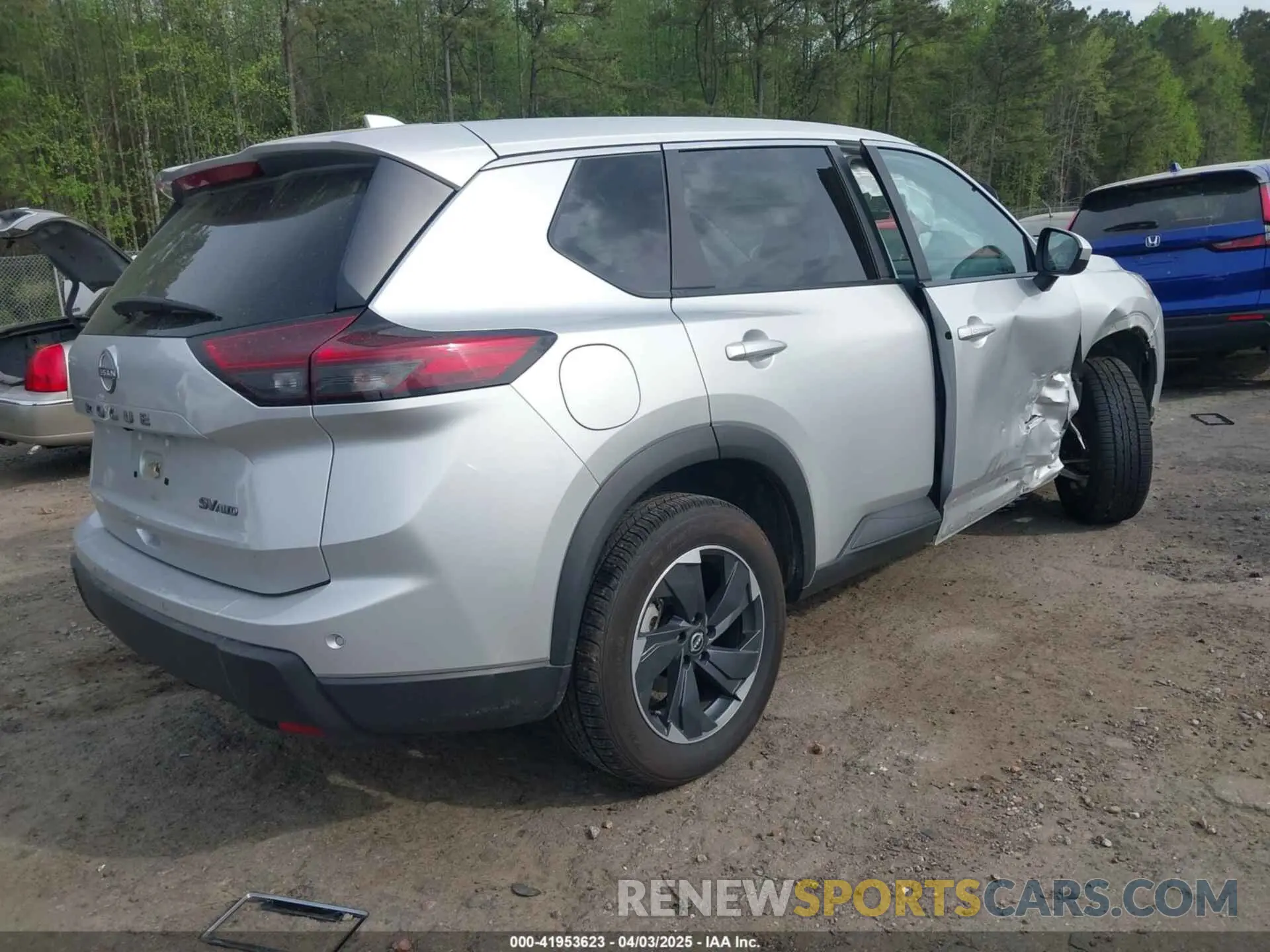 4 fotografías del automóvil dañado 5N1BT3BBXRC703337 NISSAN ROGUE 2024