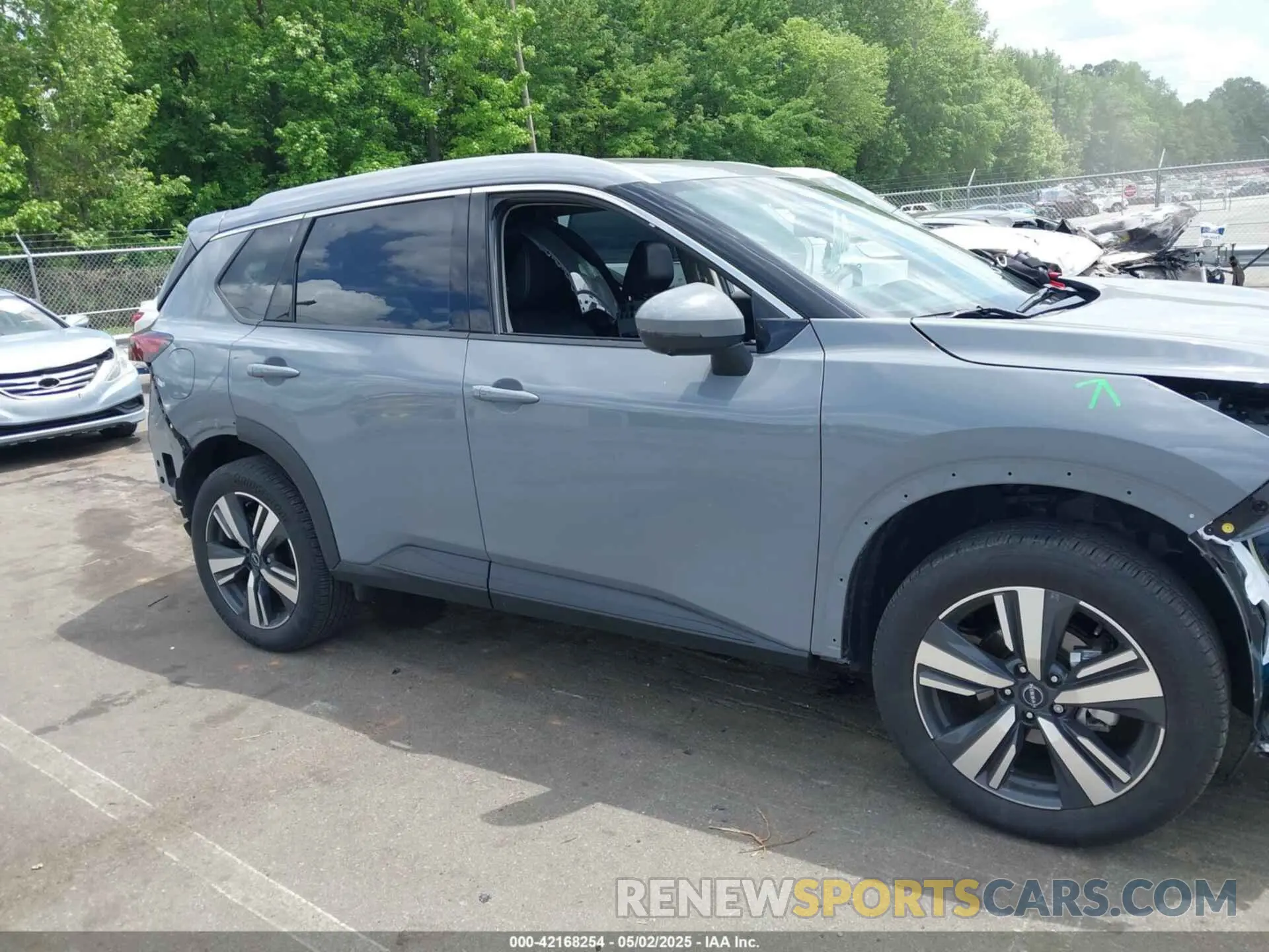 14 fotografías del automóvil dañado 5N1BT3CA0RC746039 NISSAN ROGUE 2024