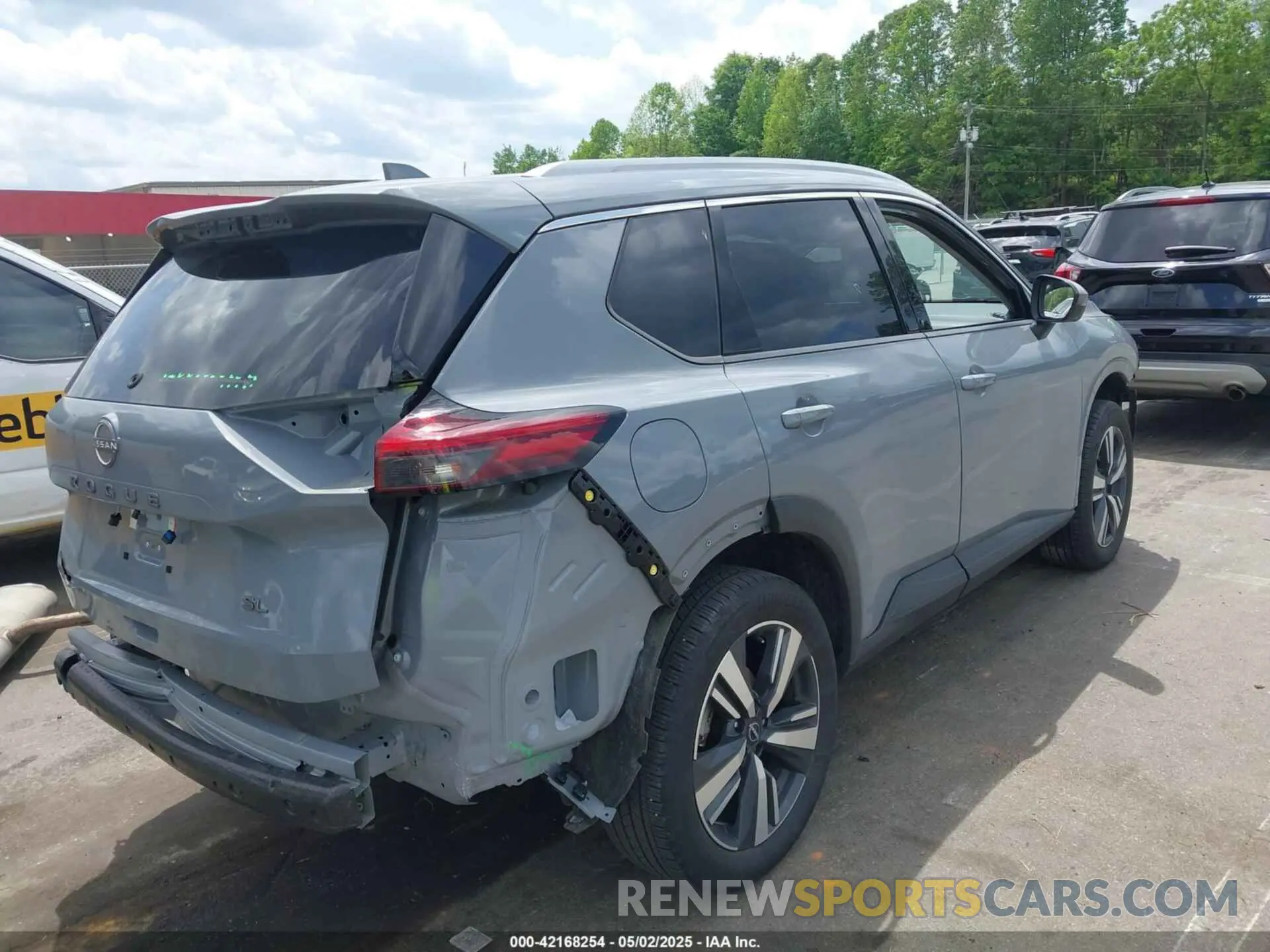 4 fotografías del automóvil dañado 5N1BT3CA0RC746039 NISSAN ROGUE 2024