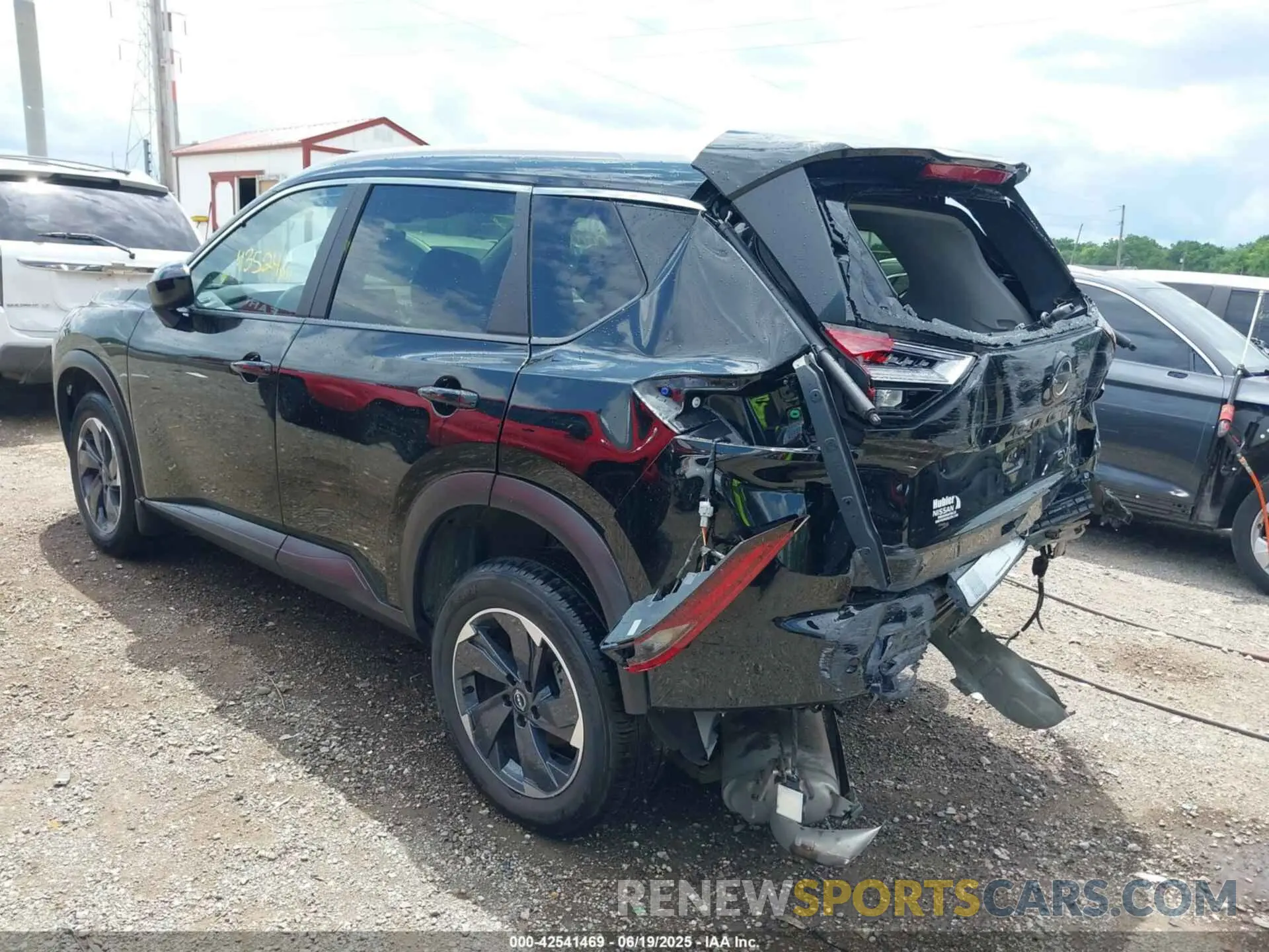 3 fotografías del automóvil dañado JN8BT3BB0RW426415 NISSAN ROGUE 2024