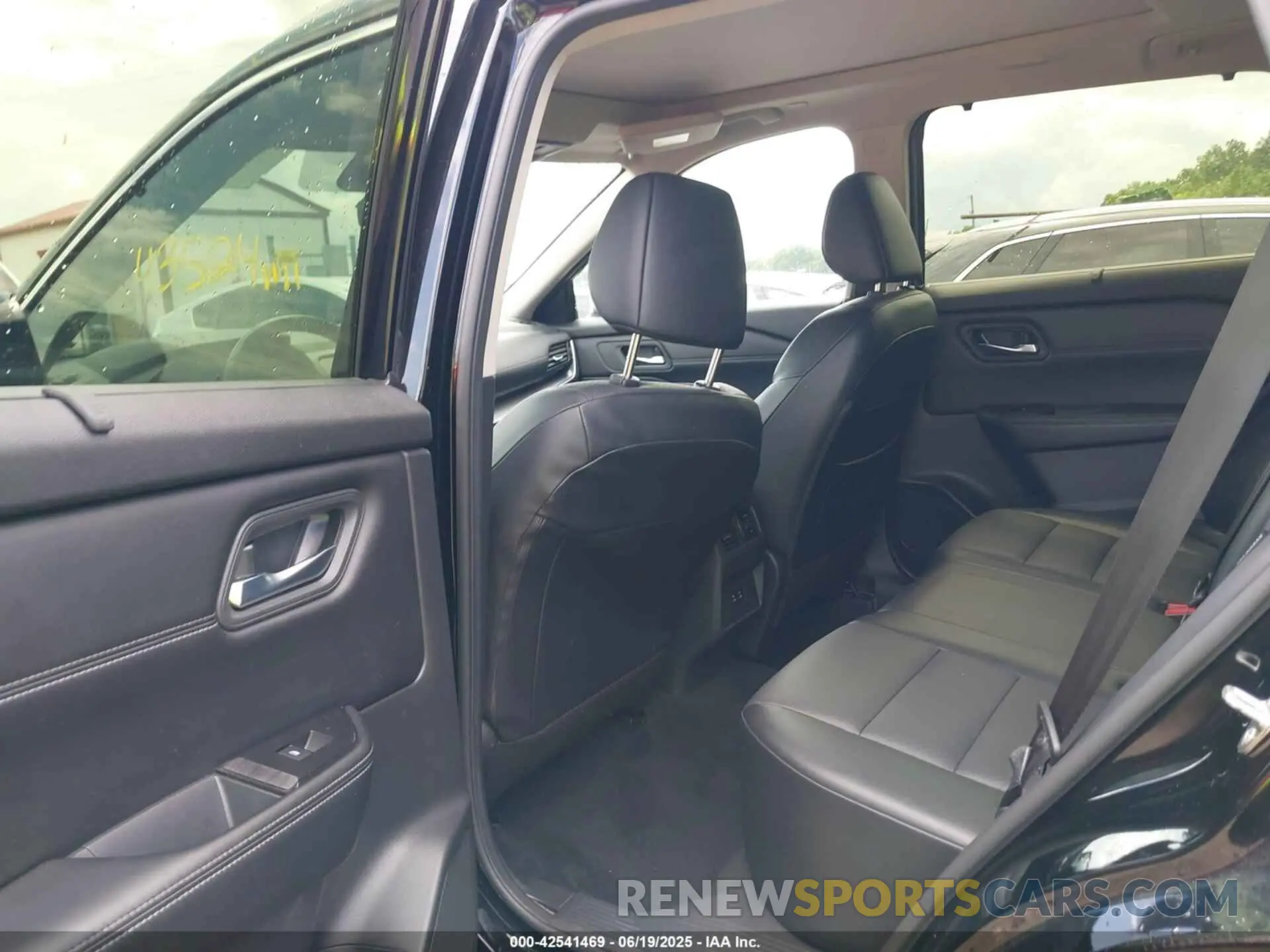 8 fotografías del automóvil dañado JN8BT3BB0RW426415 NISSAN ROGUE 2024