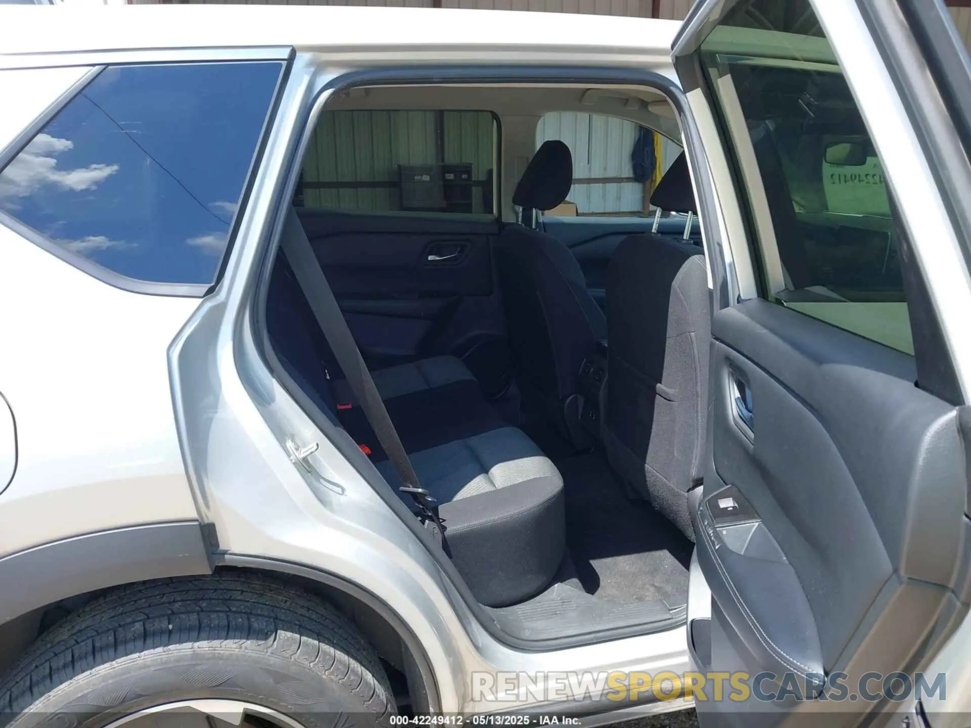 8 fotografías del automóvil dañado JN8BT3BB0RW432456 NISSAN ROGUE 2024
