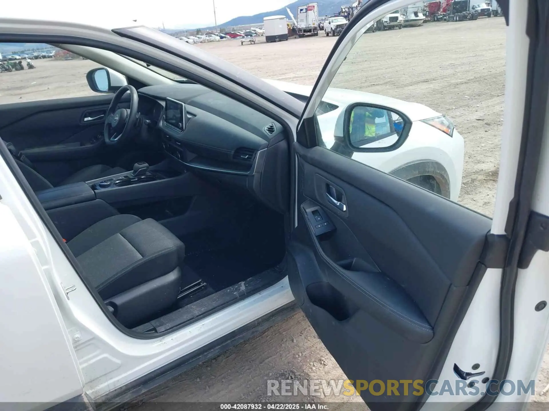 5 fotografías del automóvil dañado JN8BT3BB1RW184167 NISSAN ROGUE 2024