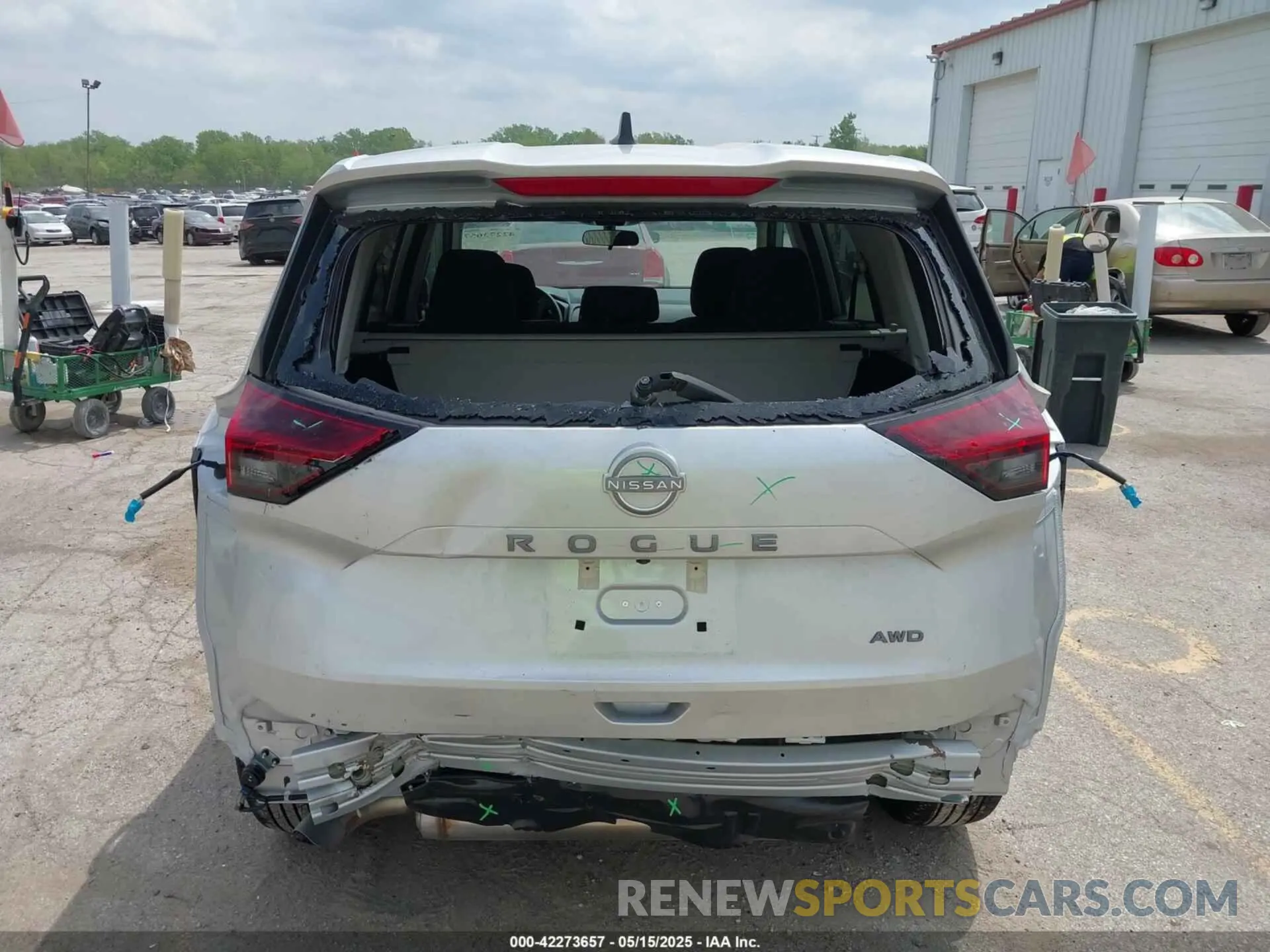 16 fotografías del automóvil dañado 5N1BT3AB4SC834268 NISSAN ROGUE 2025