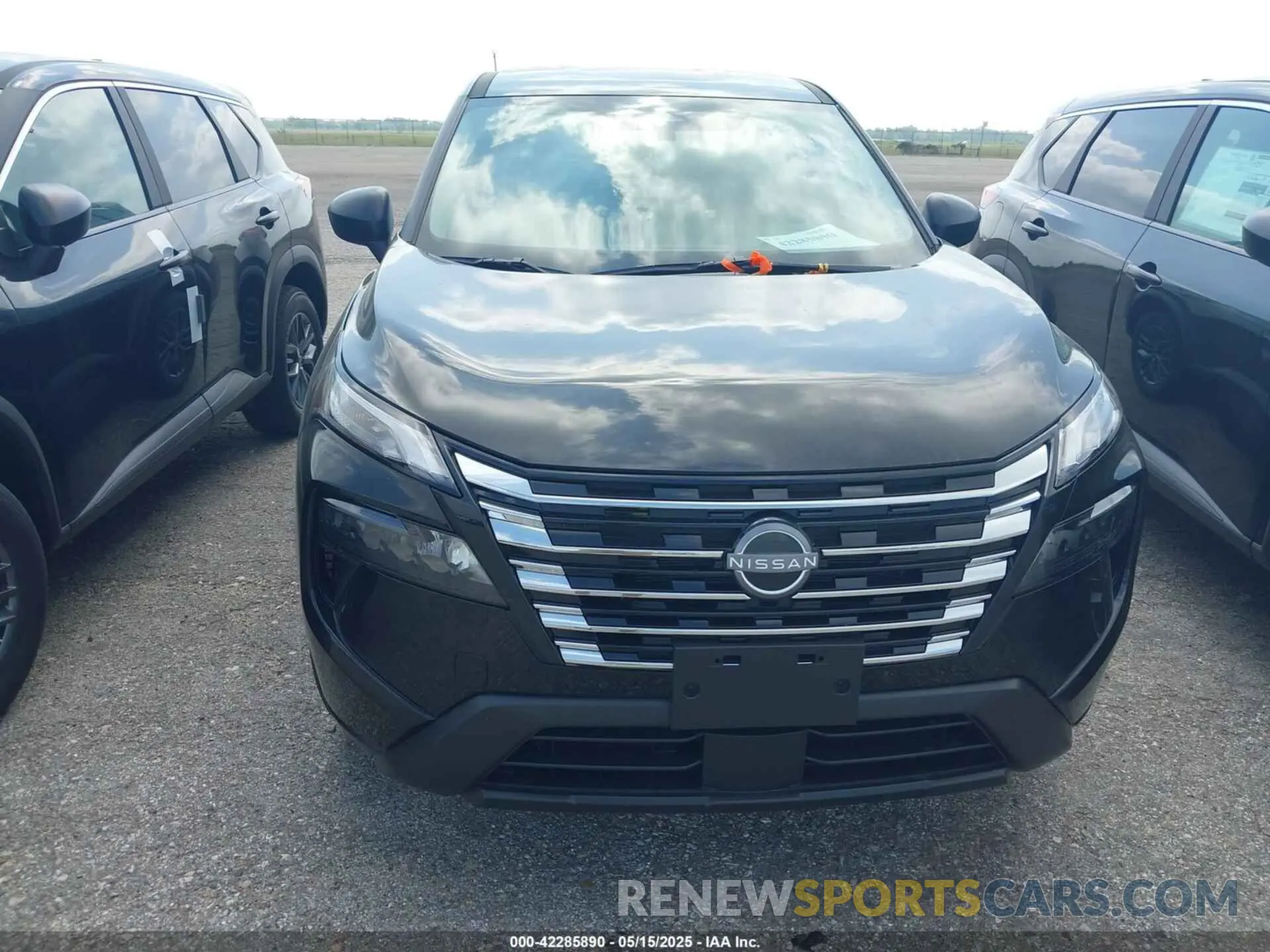 12 fotografías del automóvil dañado 5N1BT3ABXSC850913 NISSAN ROGUE 2025