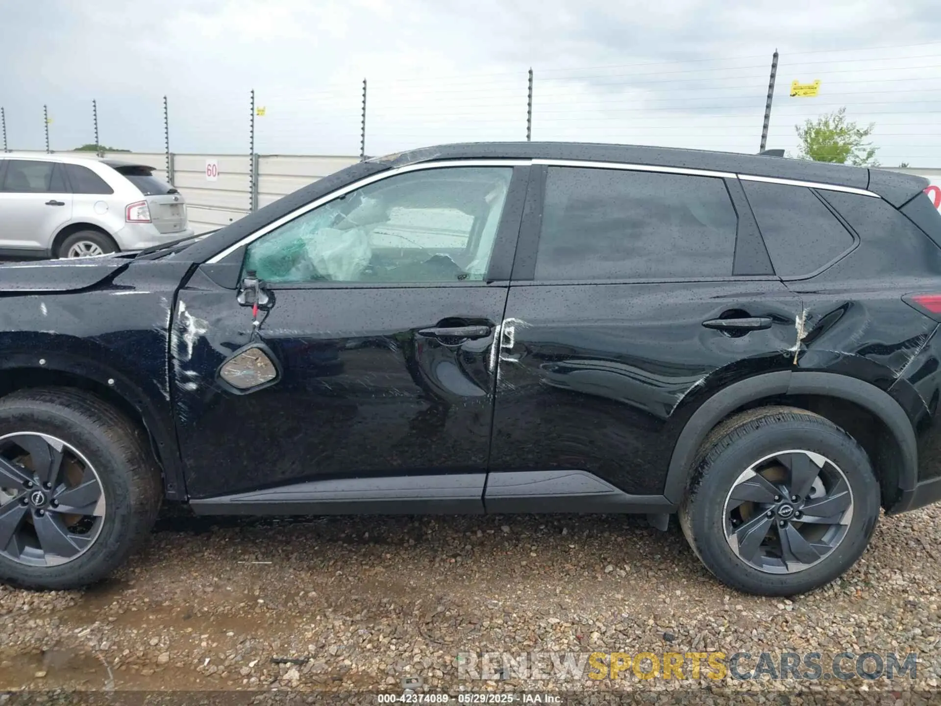 14 fotografías del automóvil dañado 5N1BT3BA0SC774916 NISSAN ROGUE 2025