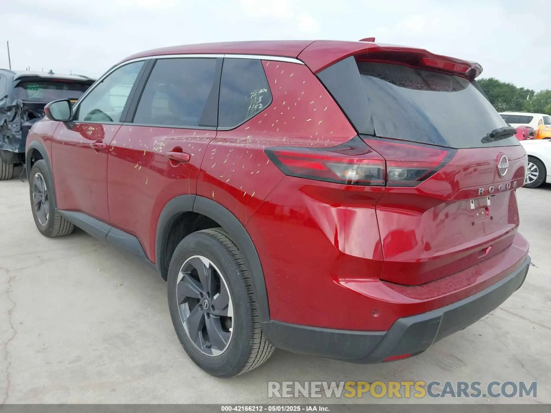 3 fotografías del automóvil dañado 5N1BT3BA1SC772026 NISSAN ROGUE 2025