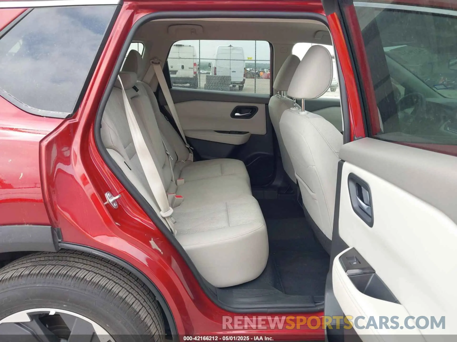 8 fotografías del automóvil dañado 5N1BT3BA1SC772026 NISSAN ROGUE 2025