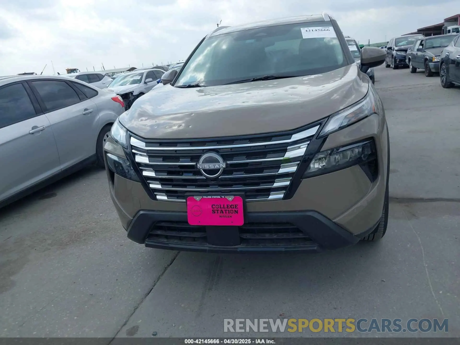 12 fotografías del automóvil dañado 5N1BT3BA3SC673997 NISSAN ROGUE 2025