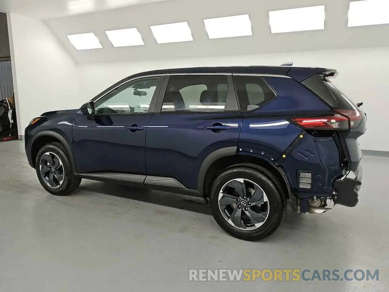 2 fotografías del automóvil dañado 5N1BT3BA4SC825642 NISSAN ROGUE 2025