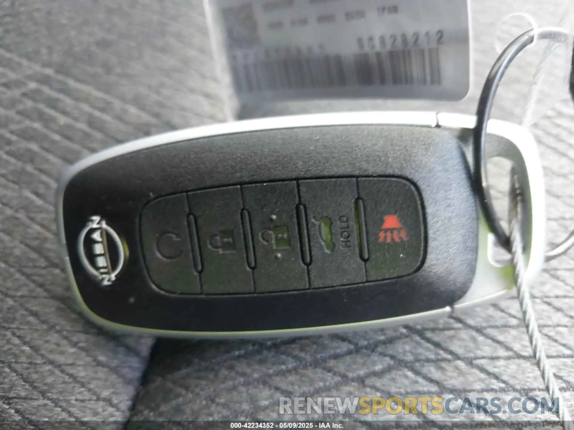 11 fotografías del automóvil dañado 5N1BT3BA5SC828212 NISSAN ROGUE 2025